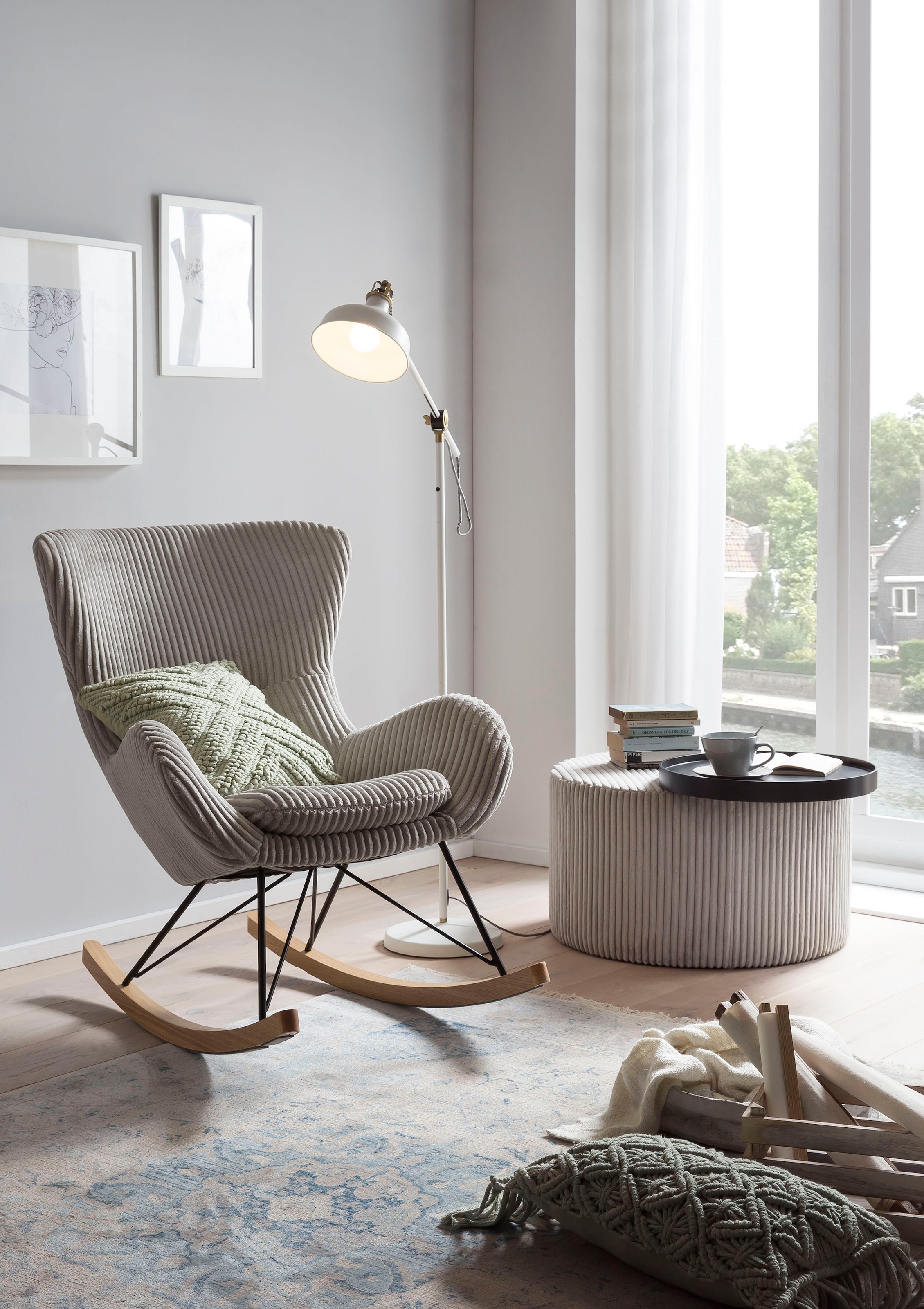 SalesFever Schaukelstuhl "Entspannung pur" () Bezug in moderner Cord-Optik günstig online kaufen