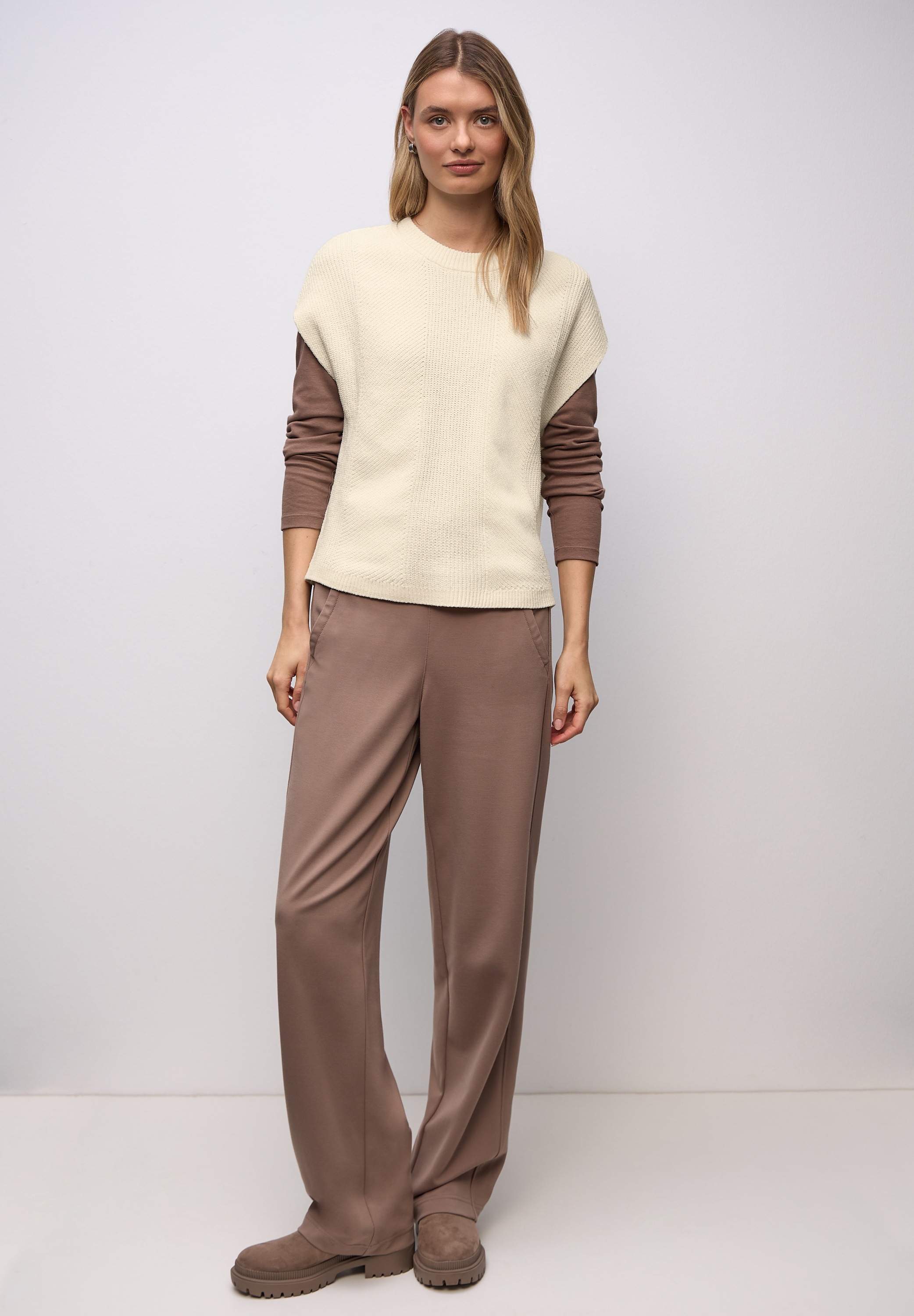 Pullunder STREET ONE, Damen, Gr. 38, soft beige, Web, 69% Polyester, 31% Baumwolle, unifarben, normal normal, Rundhals, abgesteppt, Pullover Pullunder, mit Rundhalsausschnitt 3