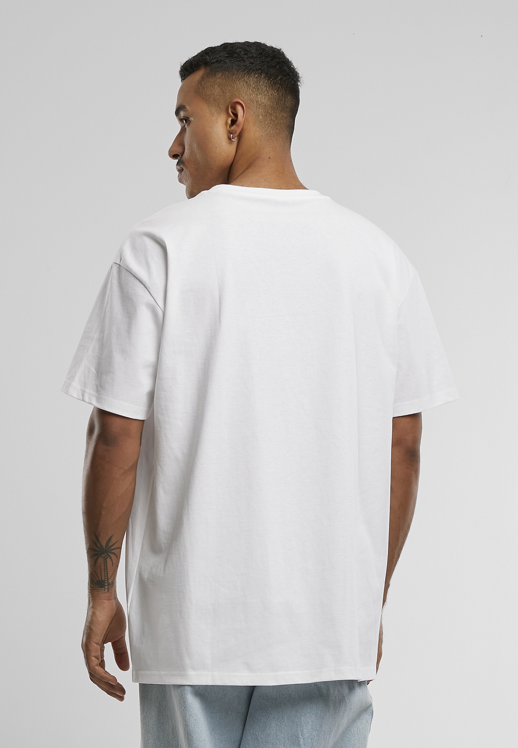 Upscale by Mister Tee T-Shirt »Upscale by Mister Tee Look Oversize Tee« 1 Stk.