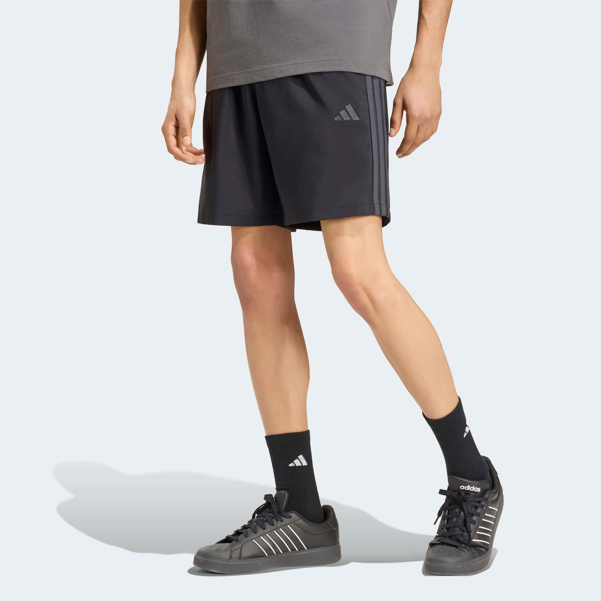 adidas Sportswear Shorts "ESSENTIALS 3-STREIFEN CHELSEA LITE, GEWEBT"