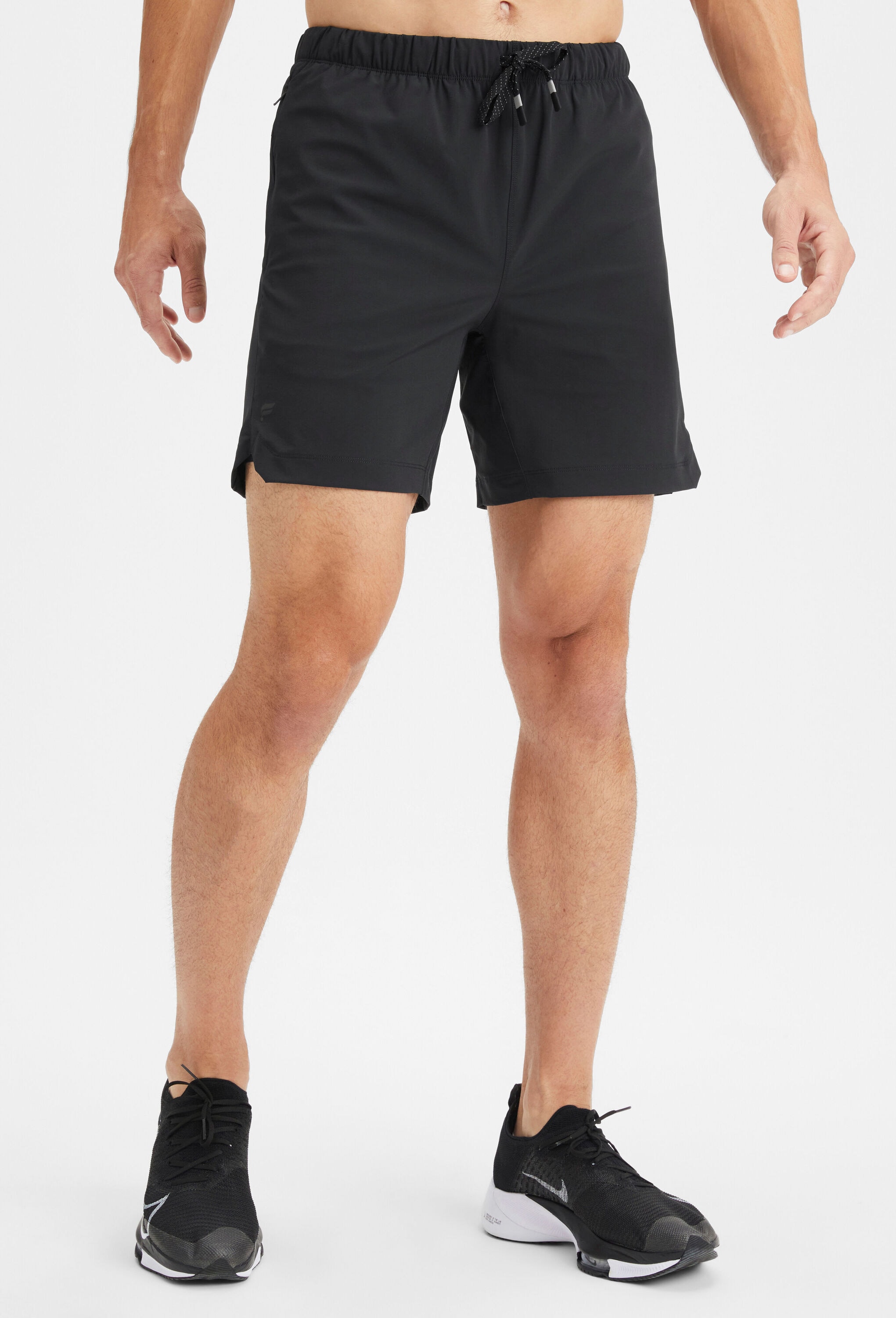 Fabletics Outdoorhose »Fabletics Shorts The One Short 18cm«  mit Reißverschlusstaschen