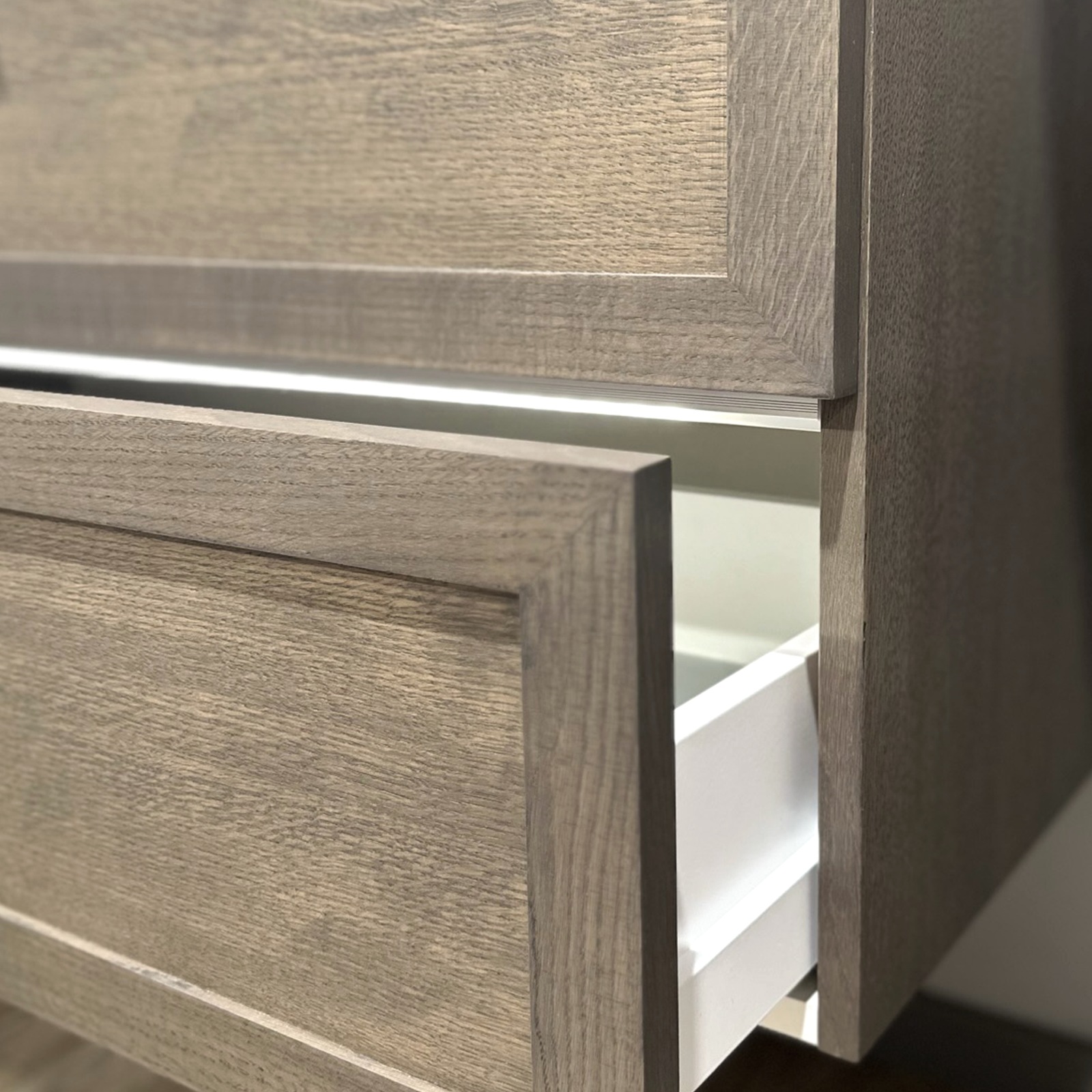 Thumbnail - welltime Waschtisch "Rustic" mit Soft-Close-Funktion, Breite 81,5 cm, Eichenfurnier