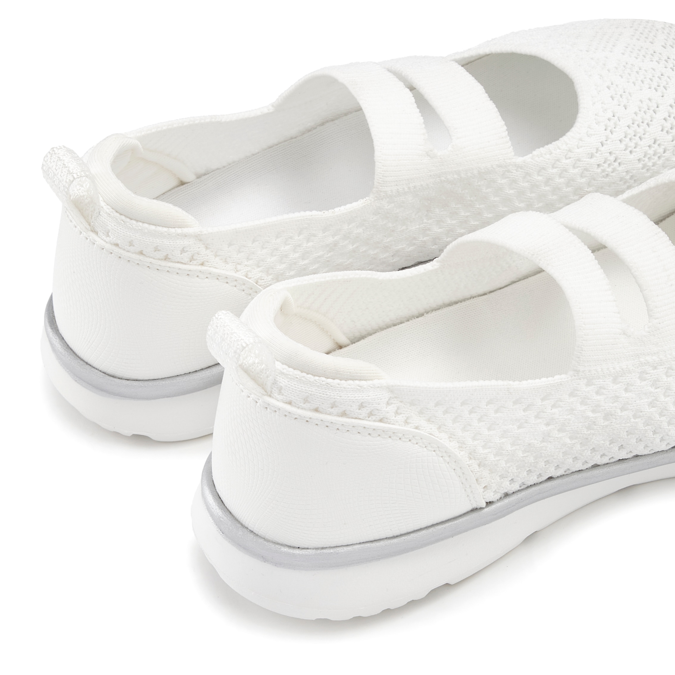 LASCANA Slipper »Riemchenballerina, Slip-On-Sneaker, Freizeitschuh«  Ballerina, Halbschuhe zum Reinschlüpfen VEGAN