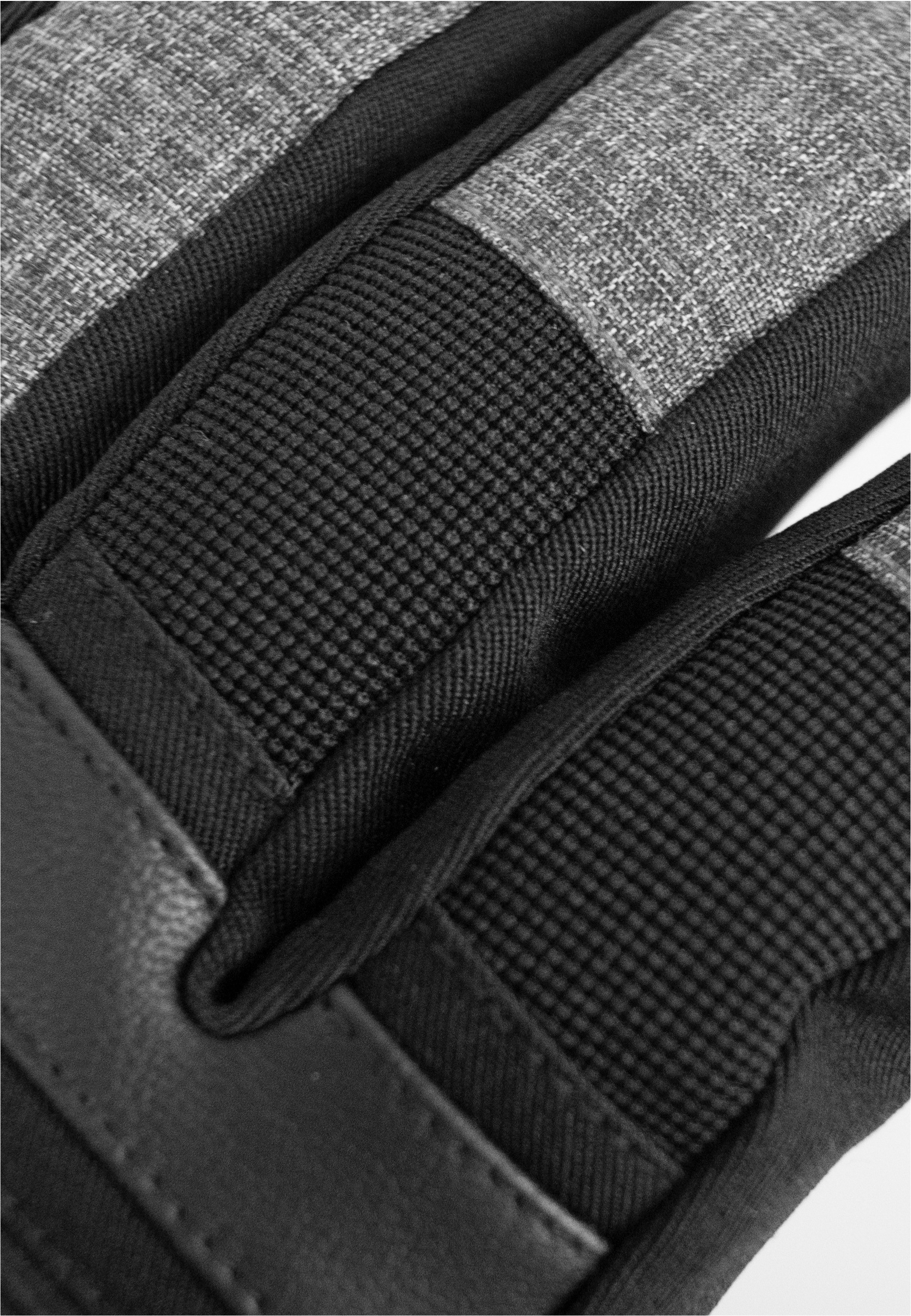 Reusch Skihandschuhe »Venom R-TEX® XT«, aus wasserdichtem und atmungsaktivem Material