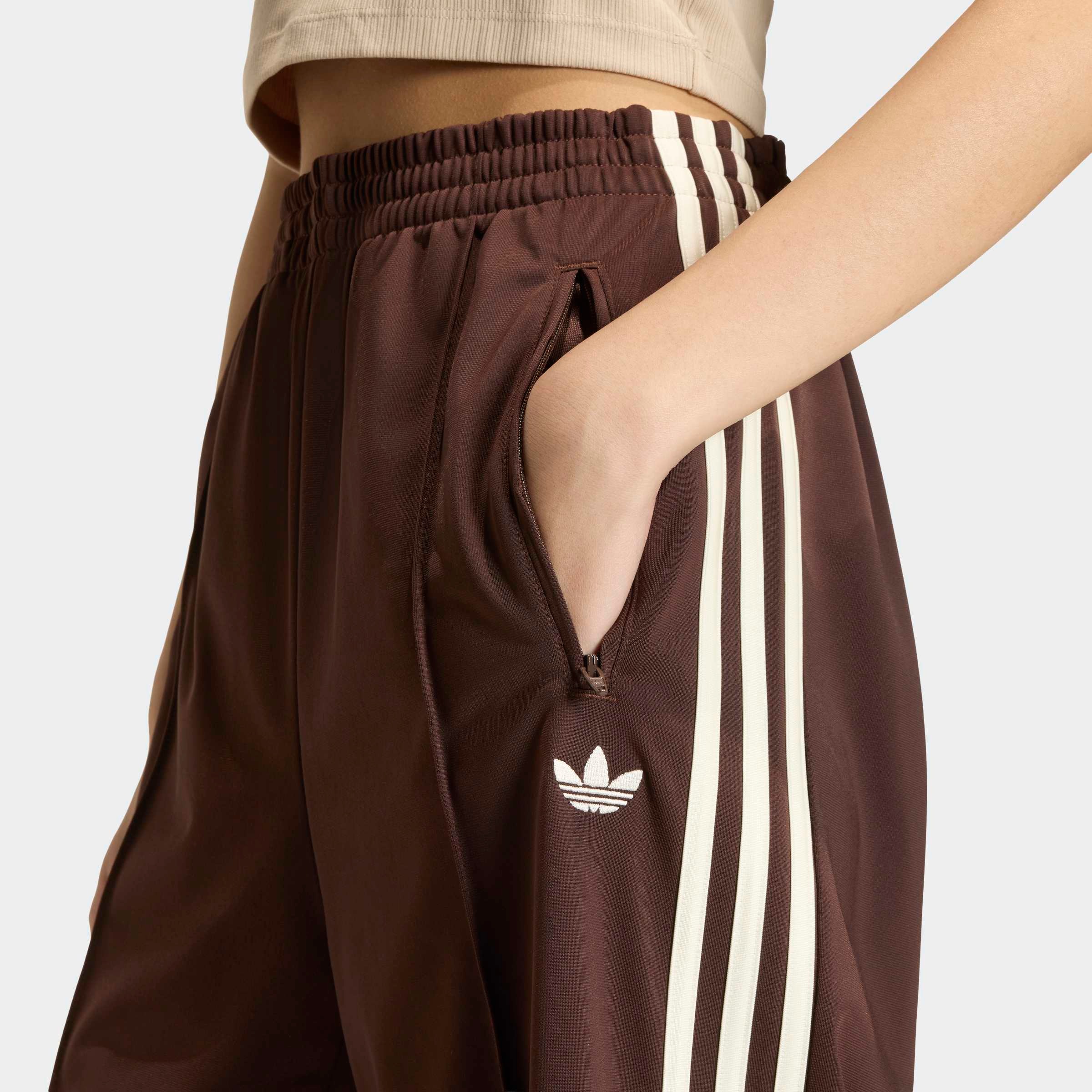 adidas Originals Sporthose »FB LOOSE TP«  sportlicher Stil, für Laufen und sportliche Aktivitäten