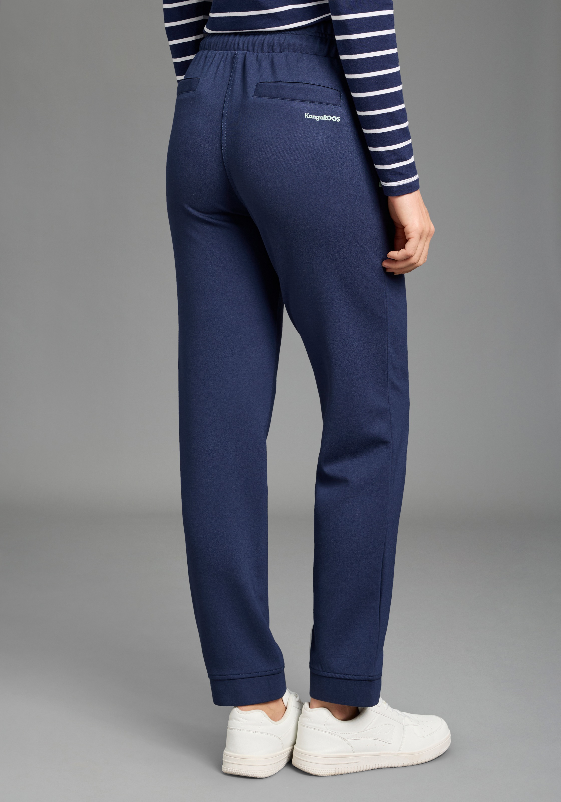 KangaROOS Schlupfhose Jerseyhose mit geradem Bein, mit Eingrifftaschen und günstig online kaufen