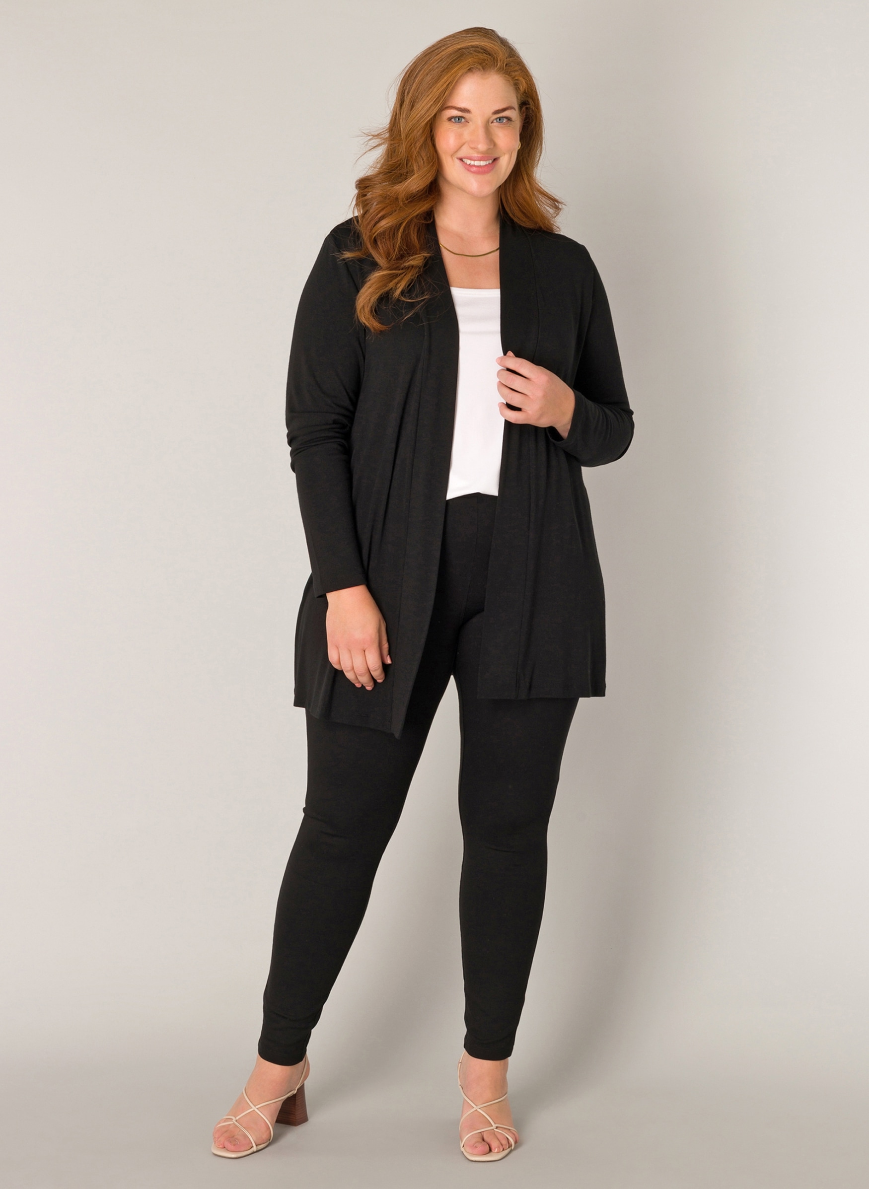 Base Level Curvy Strickjacke »Ayla«, im verschlusslosen Design
