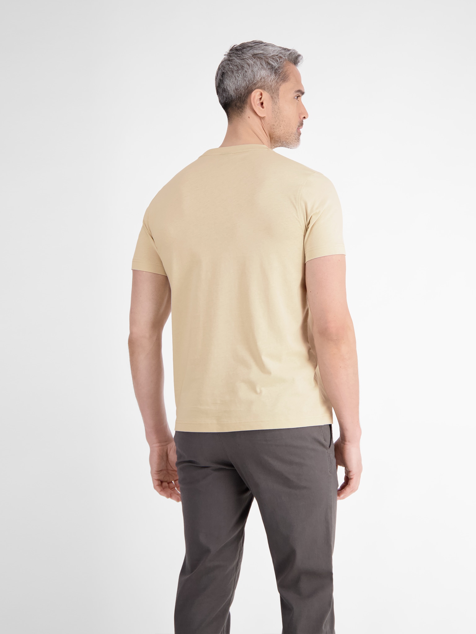 LERROS Rundhalsshirt, mit Logo Stickerei