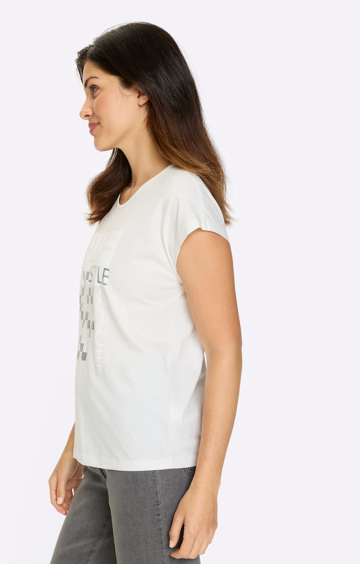Classic Basics Women's Short Sleeve T-Shirt Ecru Size 54 5