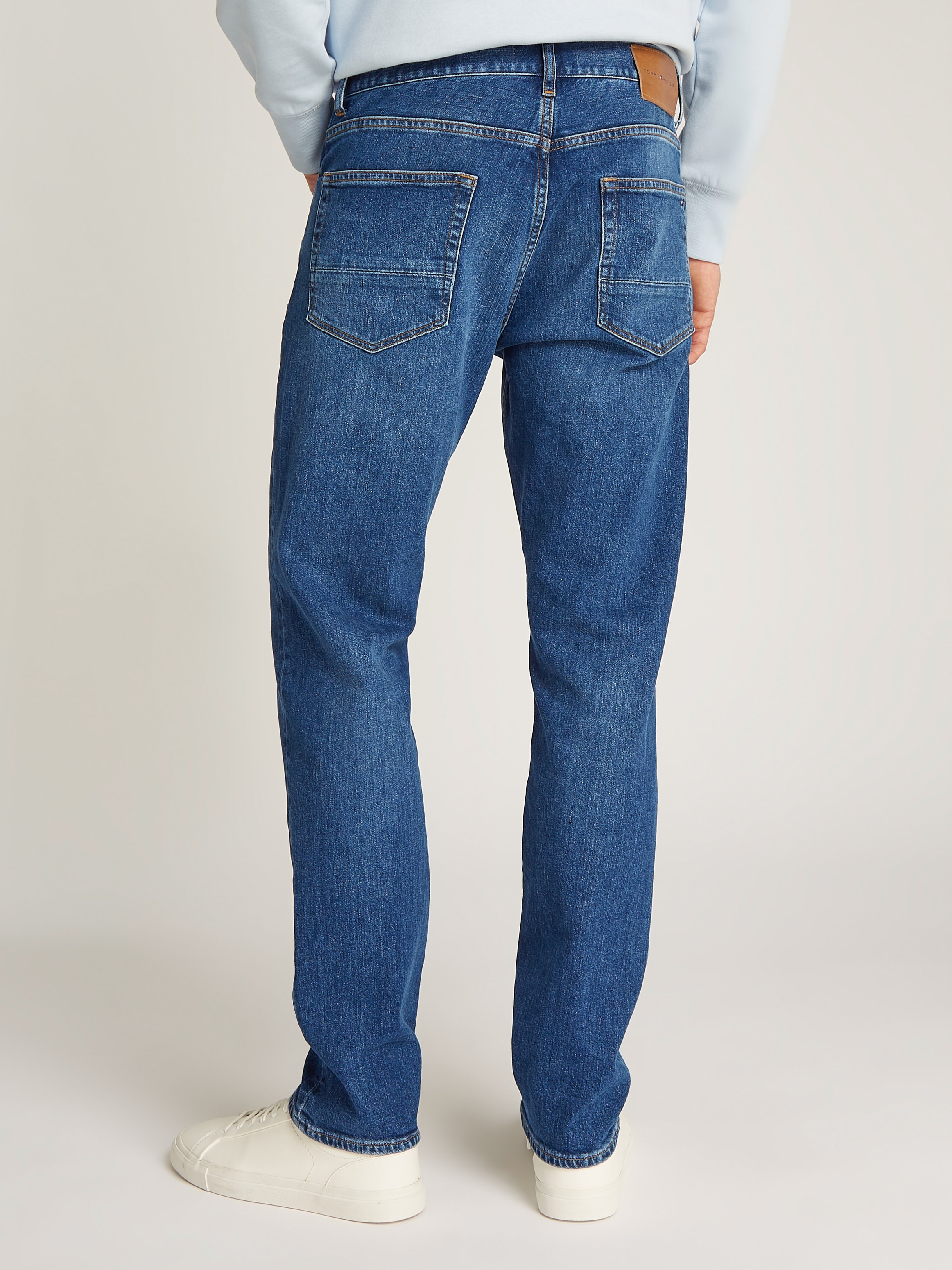 Tommy Hilfiger Straight-Jeans, in blauer Waschung günstig online kaufen