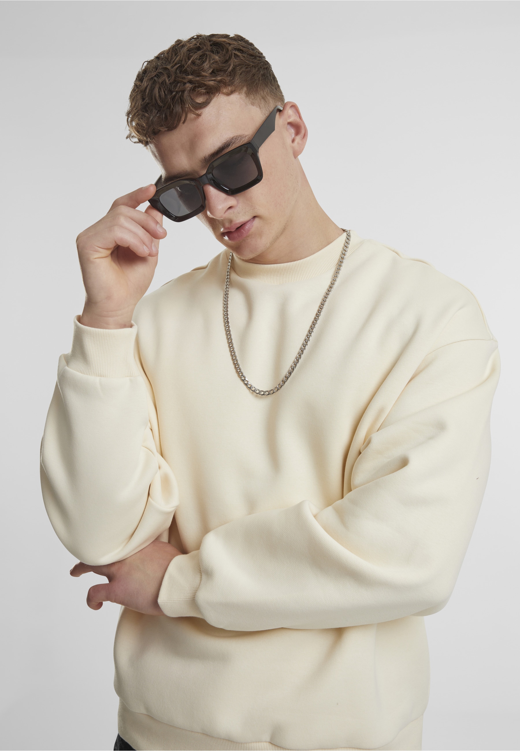 URBAN CLASSICS Sweater »Urban Classics Fluffy Crewneck«, 1 Stk.
