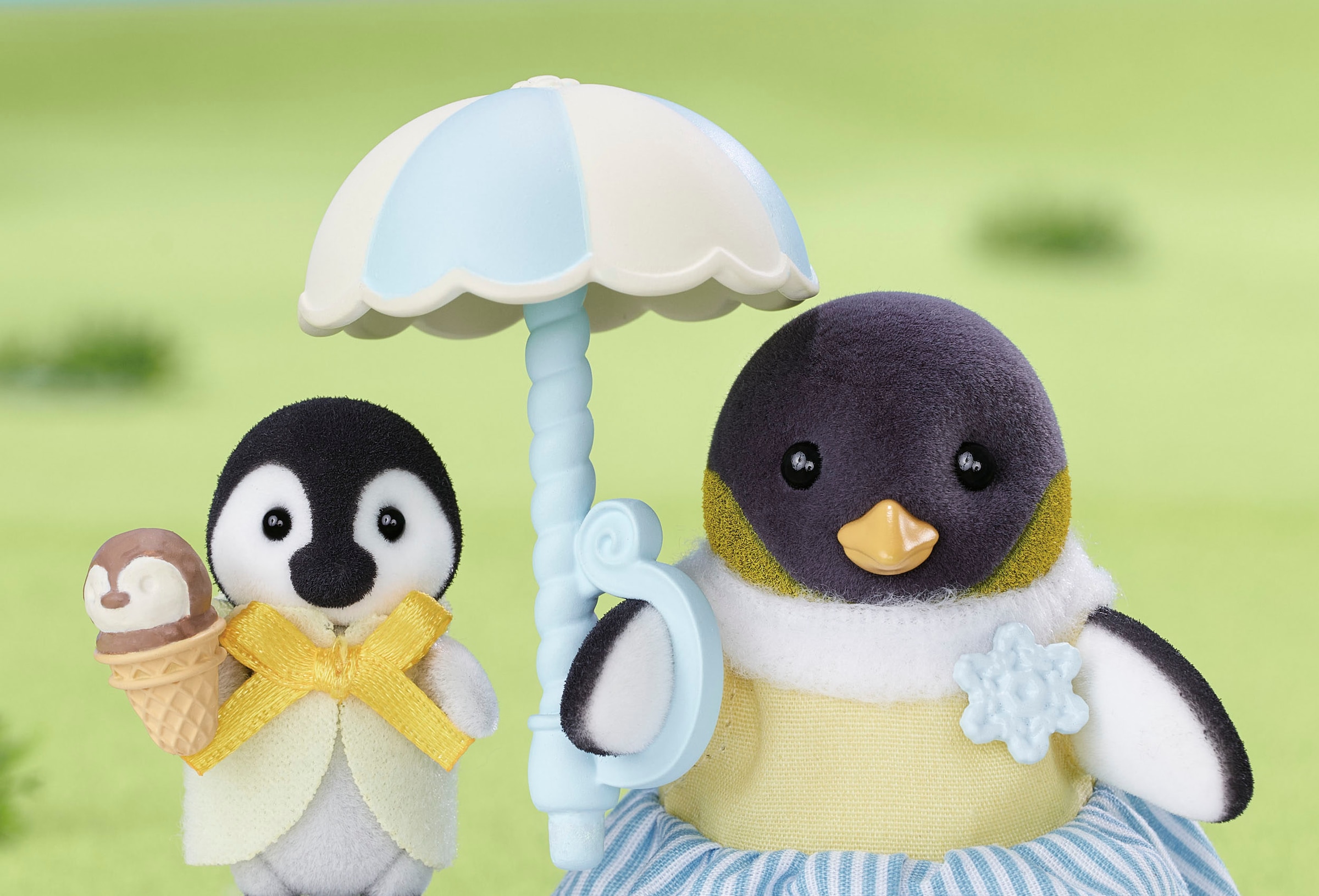Sylvanian Families Spielfigur »Spielset Pinguin Familie (5694)«