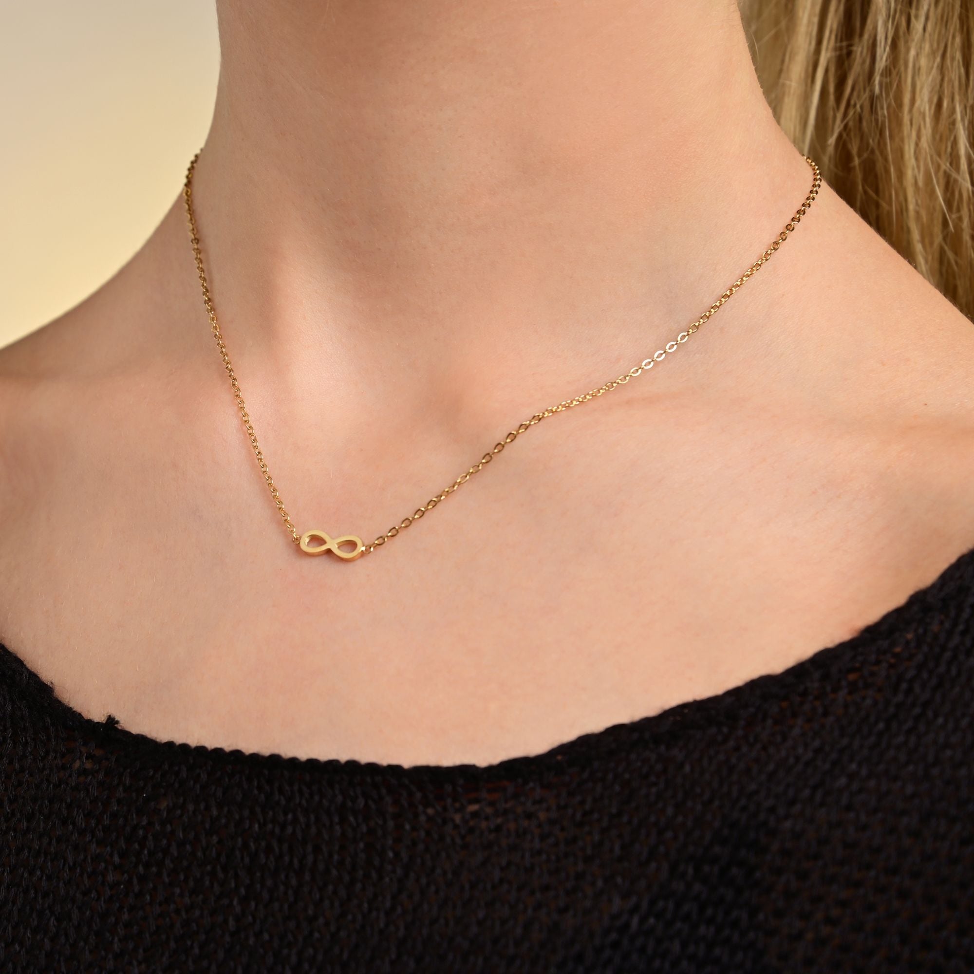 ADELIA ́S Damen Kette ohne Anhänger "Halskette – Ankerkette Unendlichkeitszeichen aus Edelstahl 43 cm", 43cm, Edelstahl, gold, Edelstahl, Halsketten,