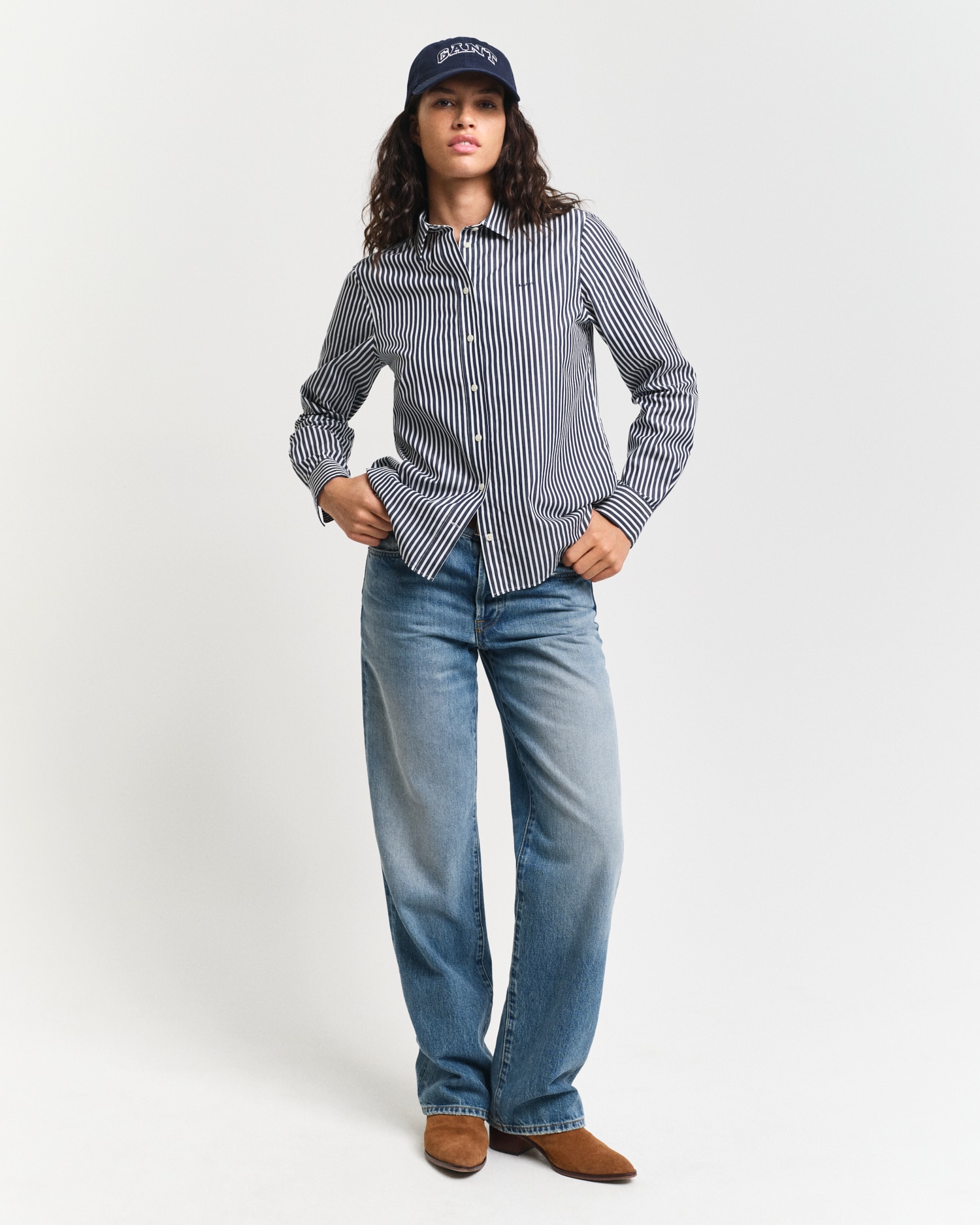 Gant Hemdbluse »REG POPLIN STRIPED SHIRT«, mit einer kleinen Logostickerei auf der Brust