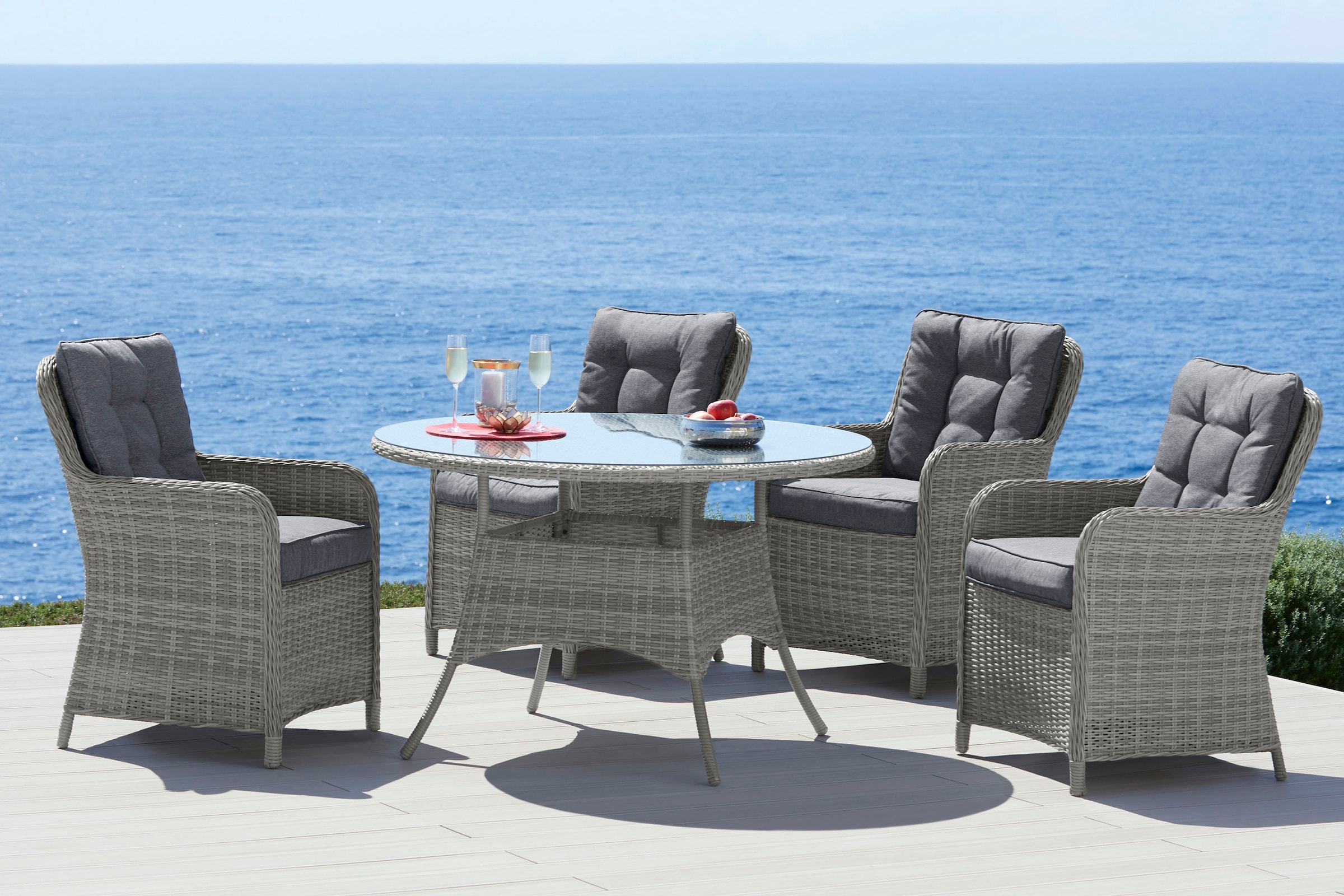 KONIFERA Garten-Essgruppe »Menorca«, (Set, 13 tlg., 4x Sessel, 1x Tisch ØxH: 120x75cm, inkl. Auflagen), Polyrattan, Aluminium, Tischplatte aus 5mm starkem Sicherheitsglas