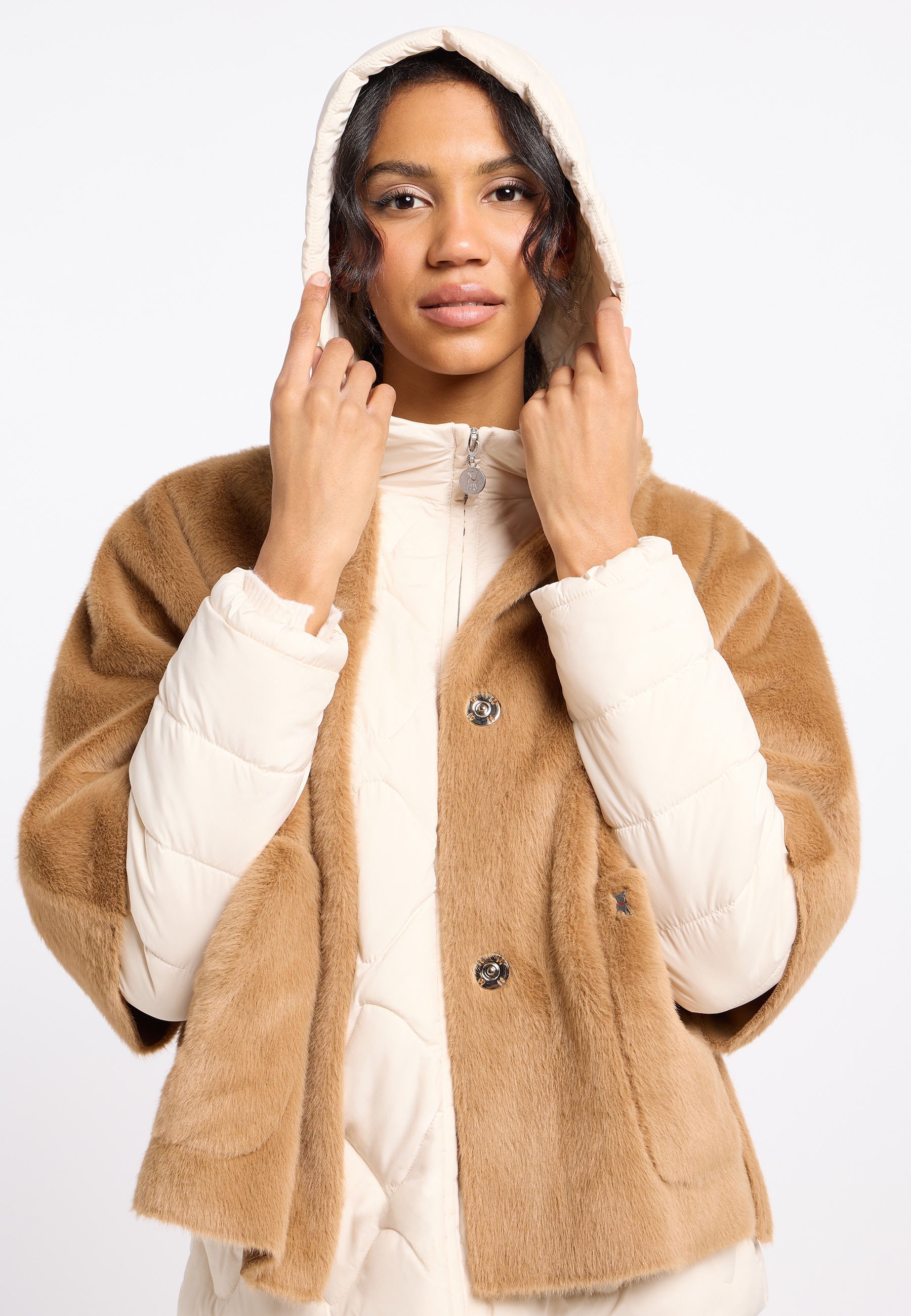 Frieda & Freddies Cape »Fake Fur Cape With Jacket / Kay & Polly«