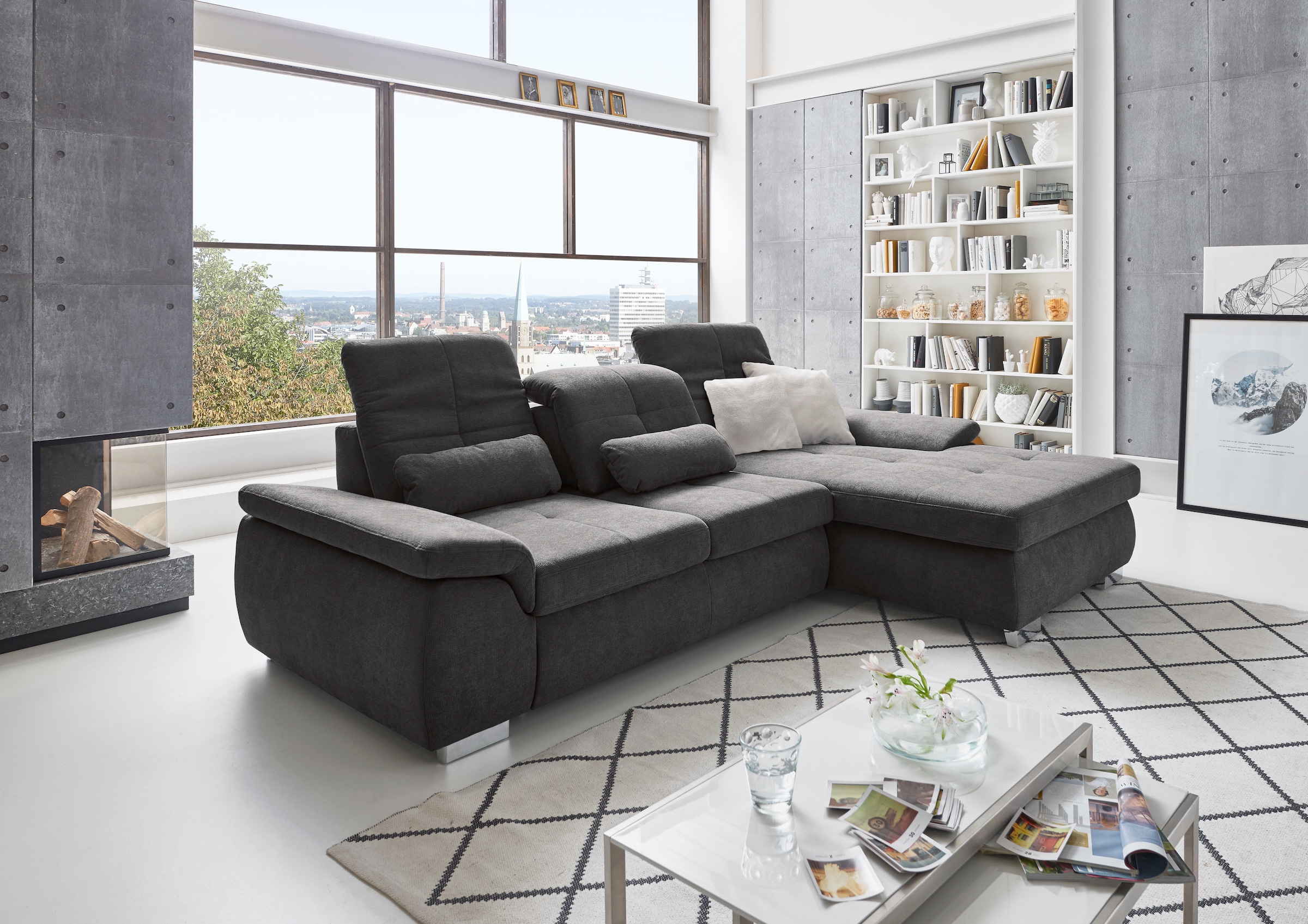 Die PlanBar Ecksofa »MP-IN16037 L-Form mit Kaltschaum-Polsterung«, mit Sitztiefenverstellung & Zierkissen