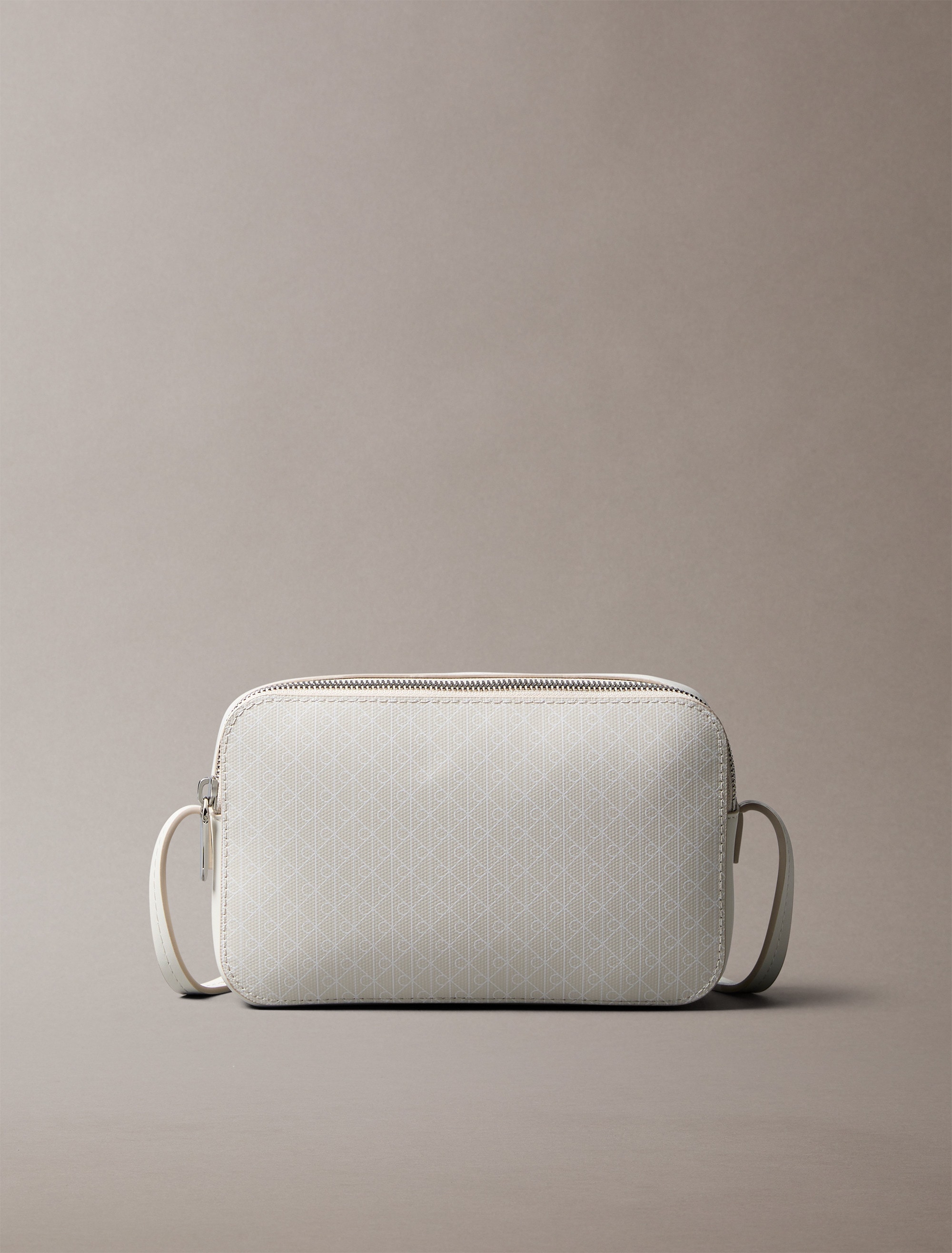 Calvin Klein Mini Bag "AOP ELONGATED CAMERA BAG", kleine Damen-Umhängetasch günstig online kaufen