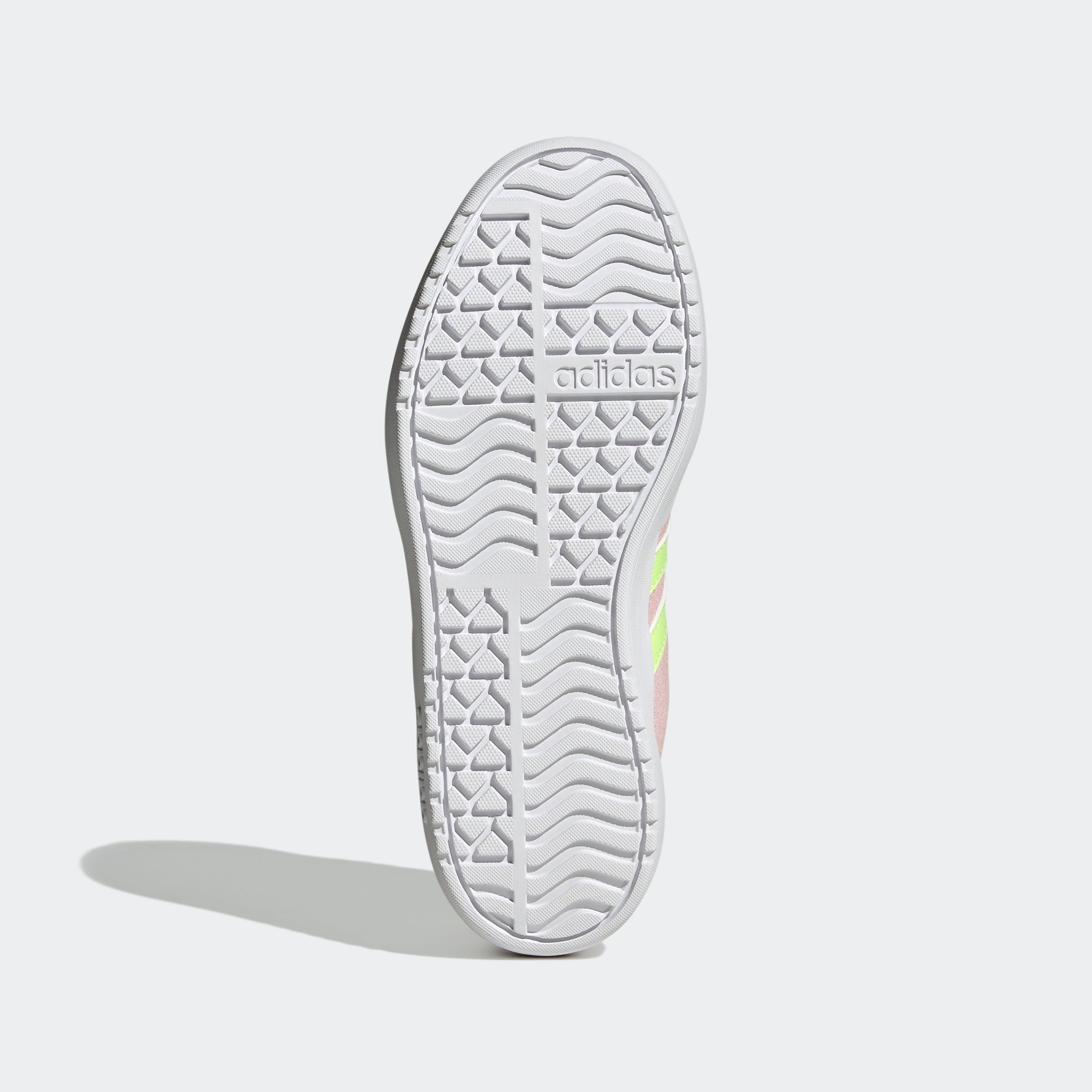 adidas Sportswear Plateausneaker »VL COURT BOLD LIFESTYLE KIDS«, Design auf den Spuren des adidas Gazelle Bold