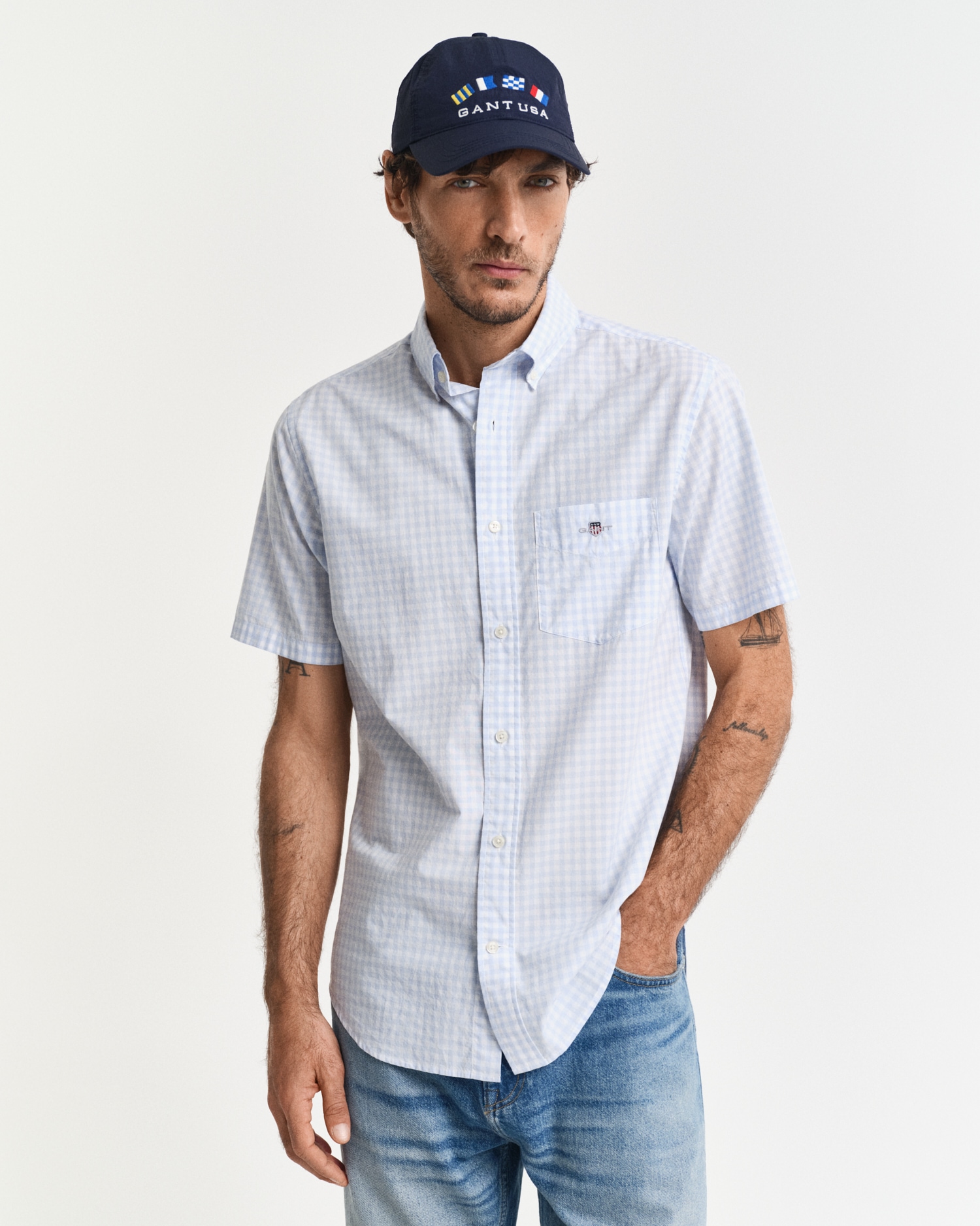 Gant Kurzarmhemd »Regular Fit Gingham Popeline Hemd strapazierfähig pflegeleicht kariert«, mit einer kleinen Logostickerei auf der Brusttasche