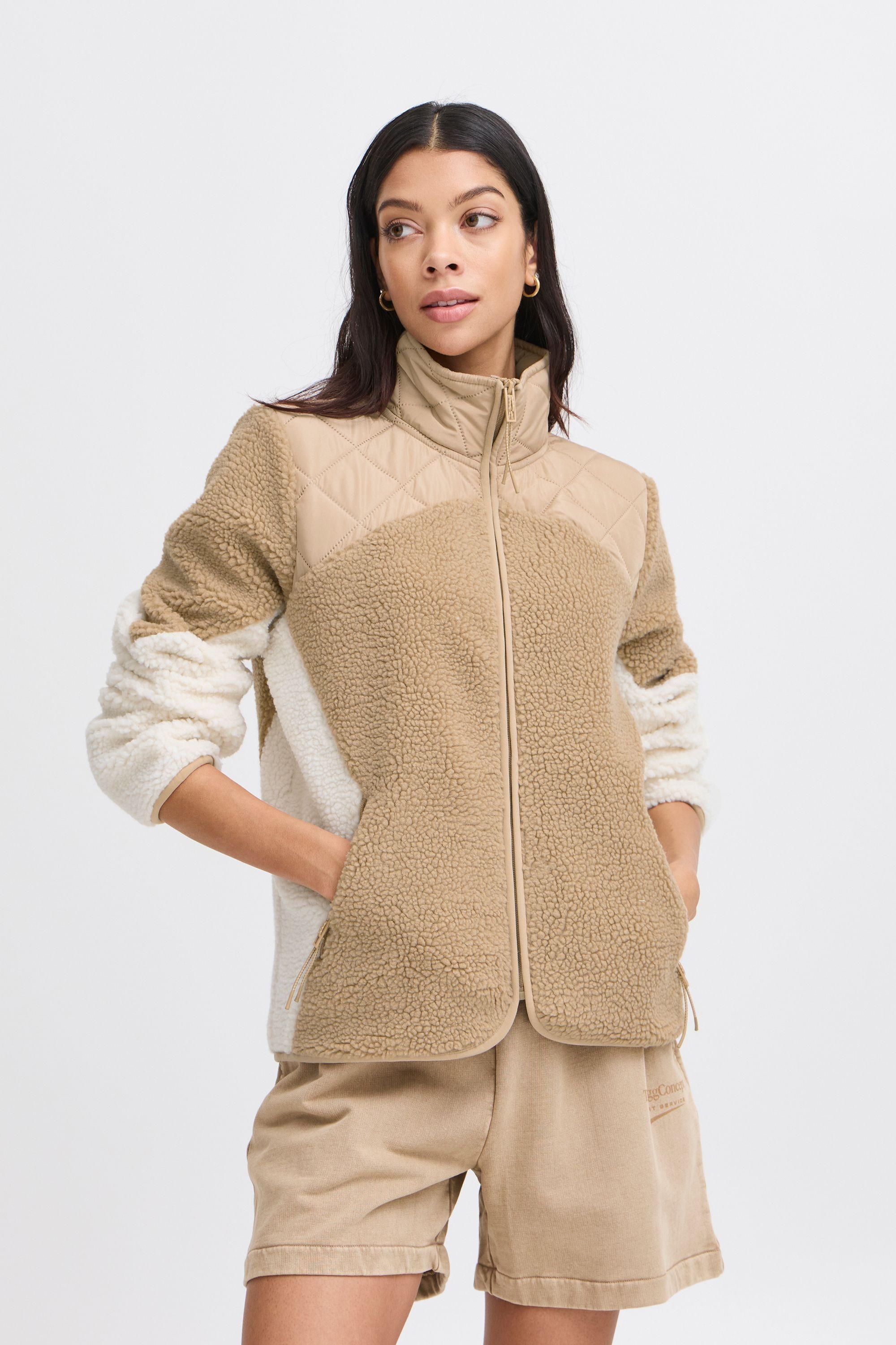TheJoggConcept Plüschjacke »Plüschjacke JCBERRI«