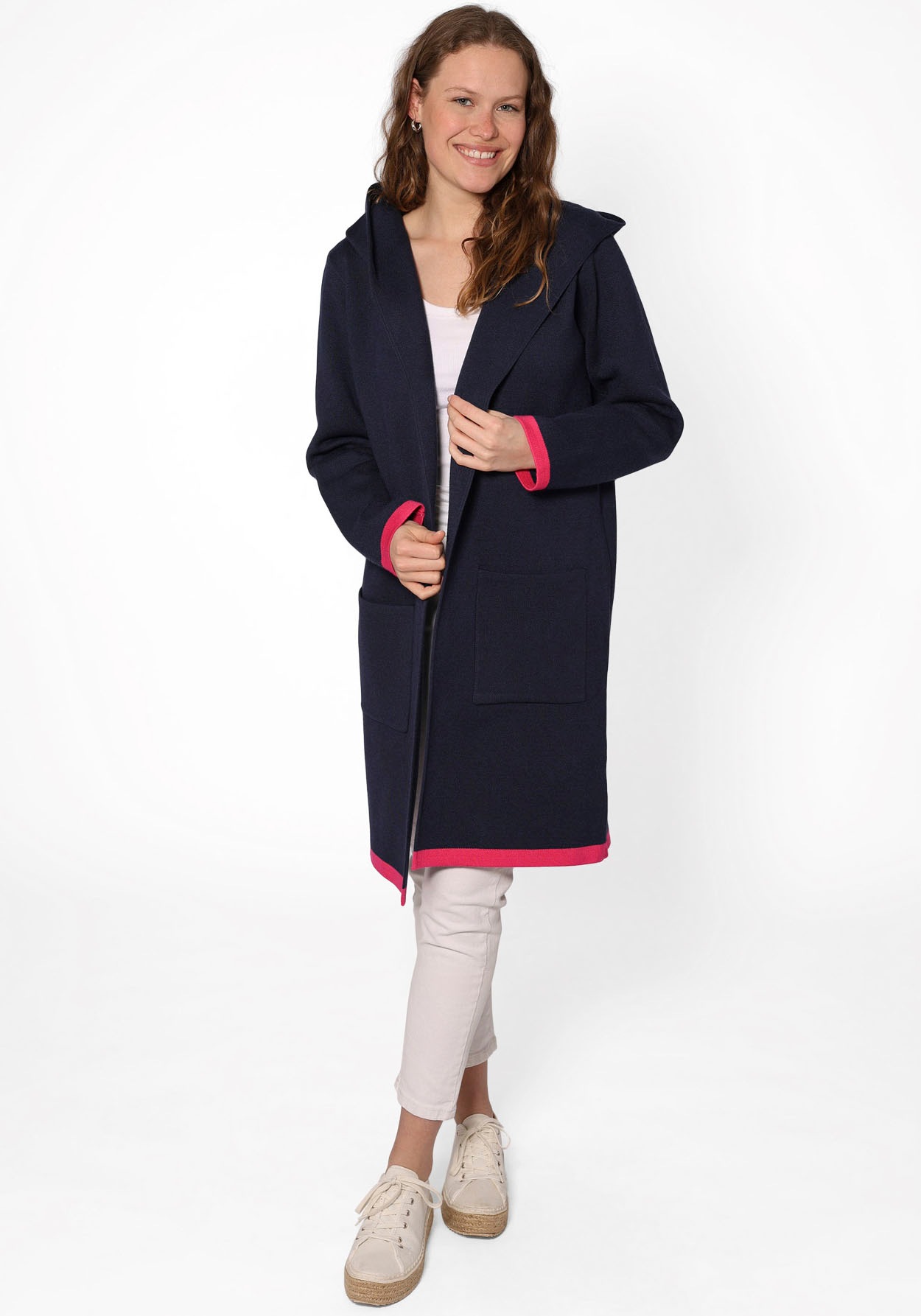 Zwillingsherz Strickjacke ""Mona"", Kapuze, Taschen, Kontrast-Kanten, Langa günstig online kaufen
