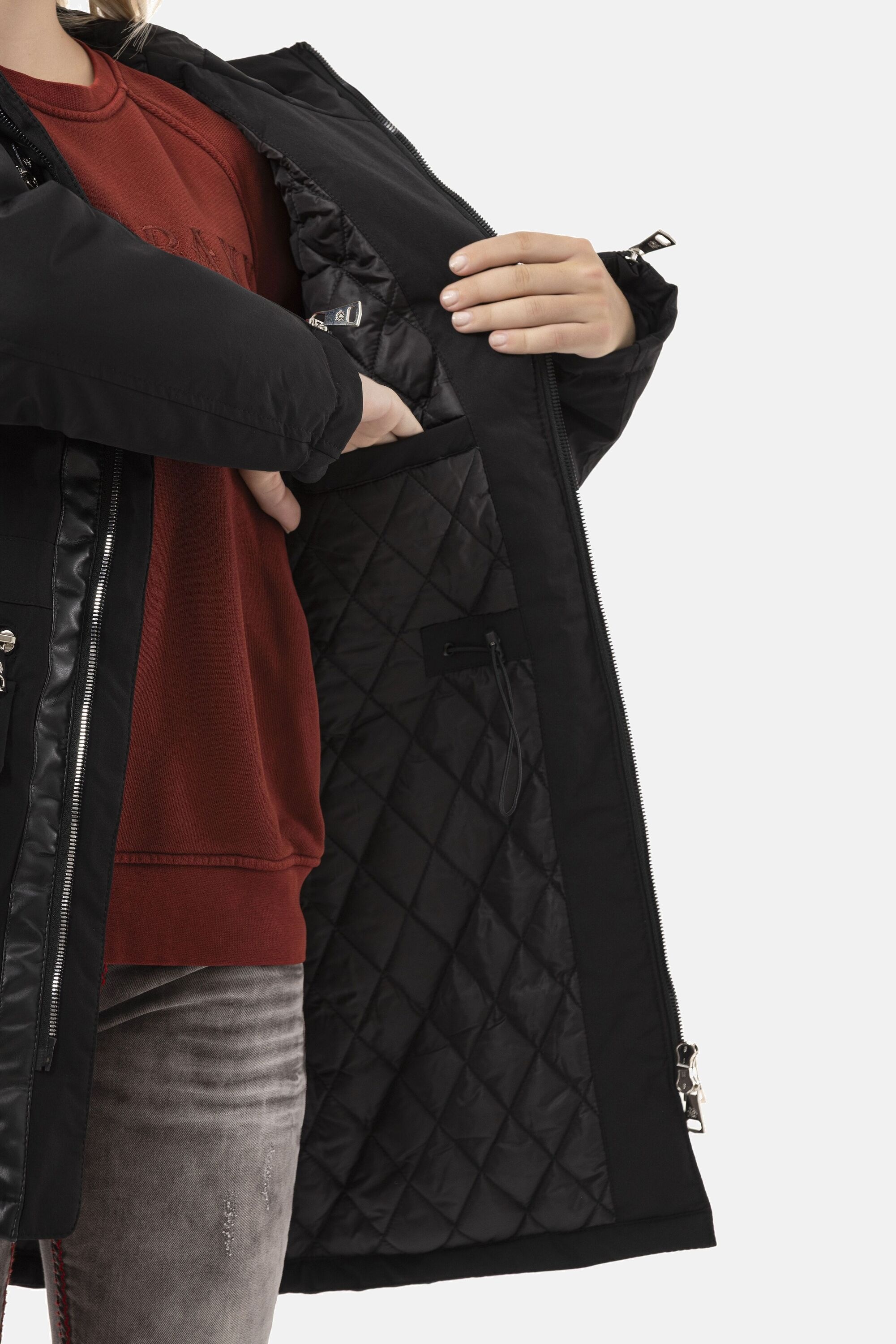 Cipo & Baxx Winterjacke »WM144« mit Kapuze mit Zipper-Details