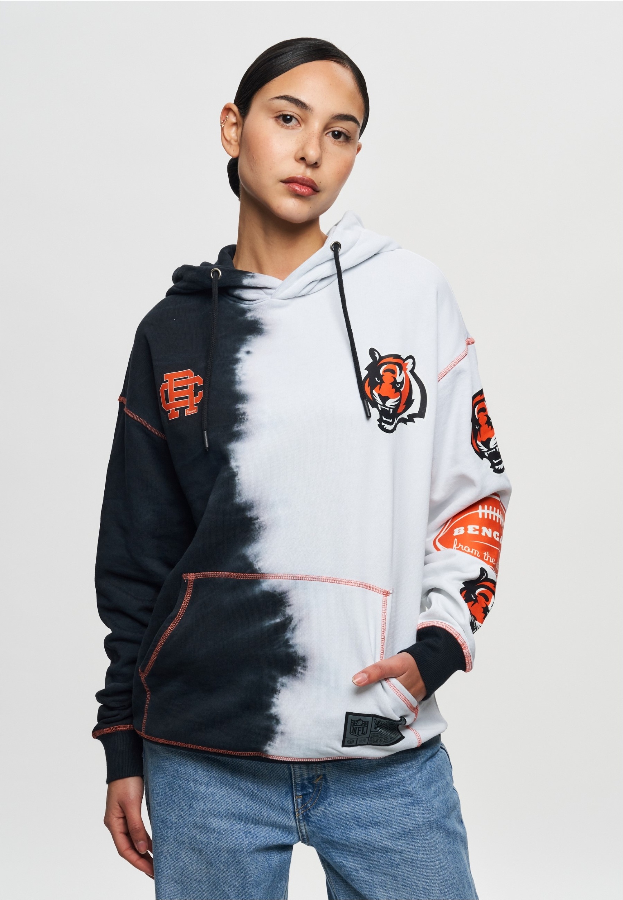 Recovered Kapuzensweatshirt »NFL Bengals Ink Dye Effect On«, im zeitlosen Design