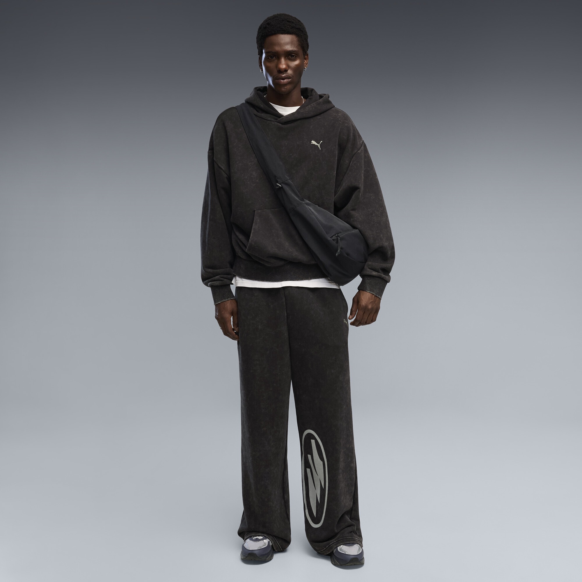 PUMA Kapuzenpullover »Boxy Washed Graphic Hoodie Erwachsene«