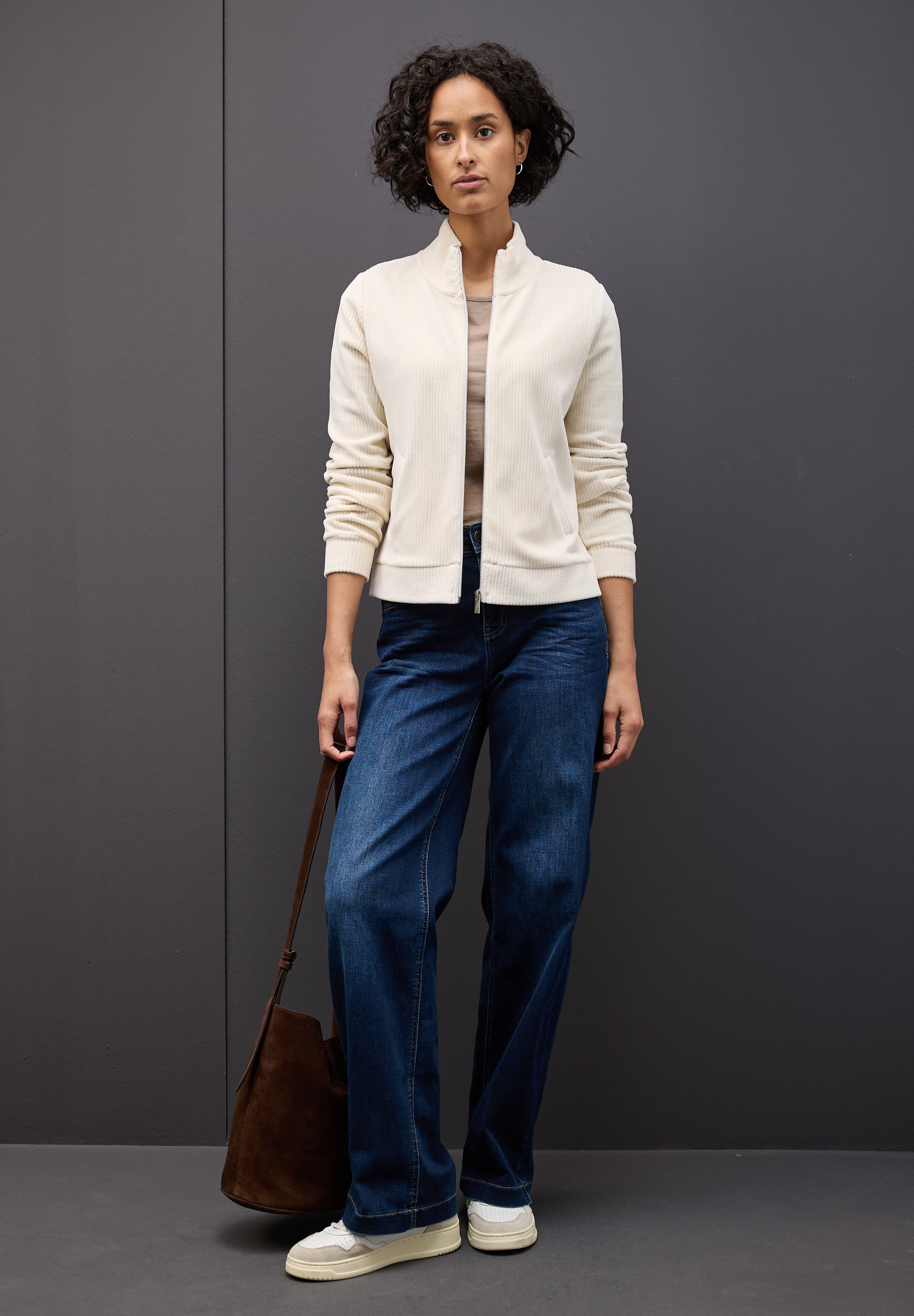 STREET ONE Sweatjacke, Cord, mit elastischem Saum und Reißverschluss