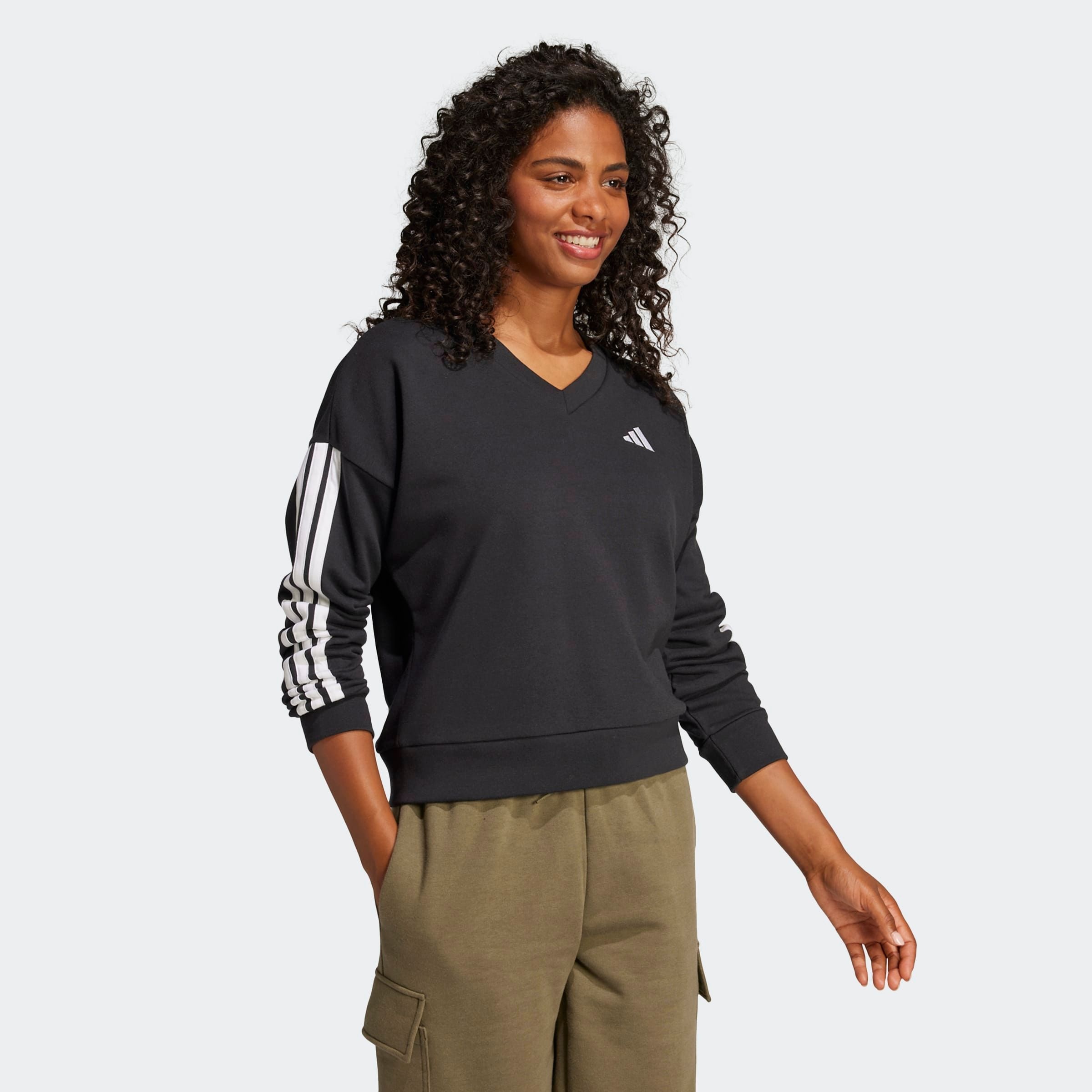 adidas Sportswear Sweatshirt "ESSENTIALS 3-STREIFEN FRENCH TERRY V-AUSSCHNI günstig online kaufen