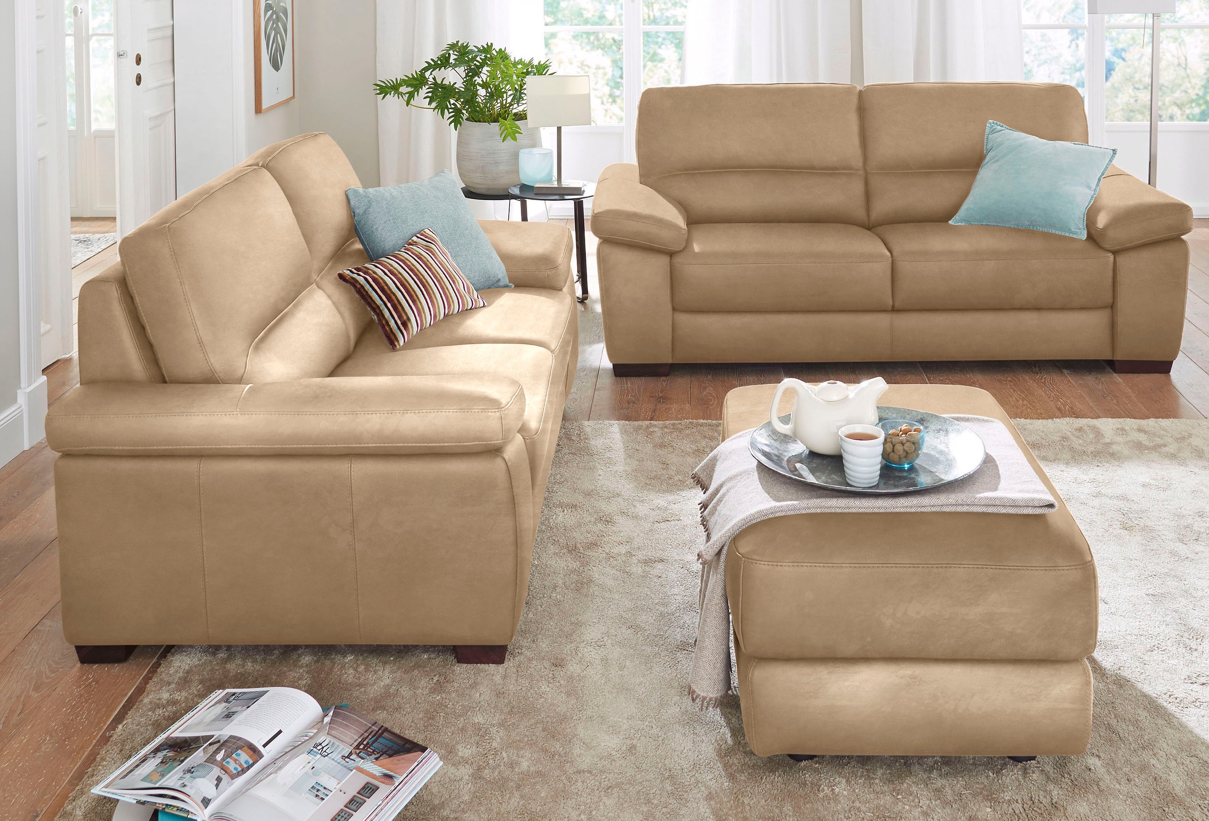 CALIA ITALIA 3-Sitzer »Gaia, Sofa im edlen Design und mit erstklassigem Sitzkomfort«, aus pflegeleichtem Luxus-Microfaser Ginevra Hydro Care