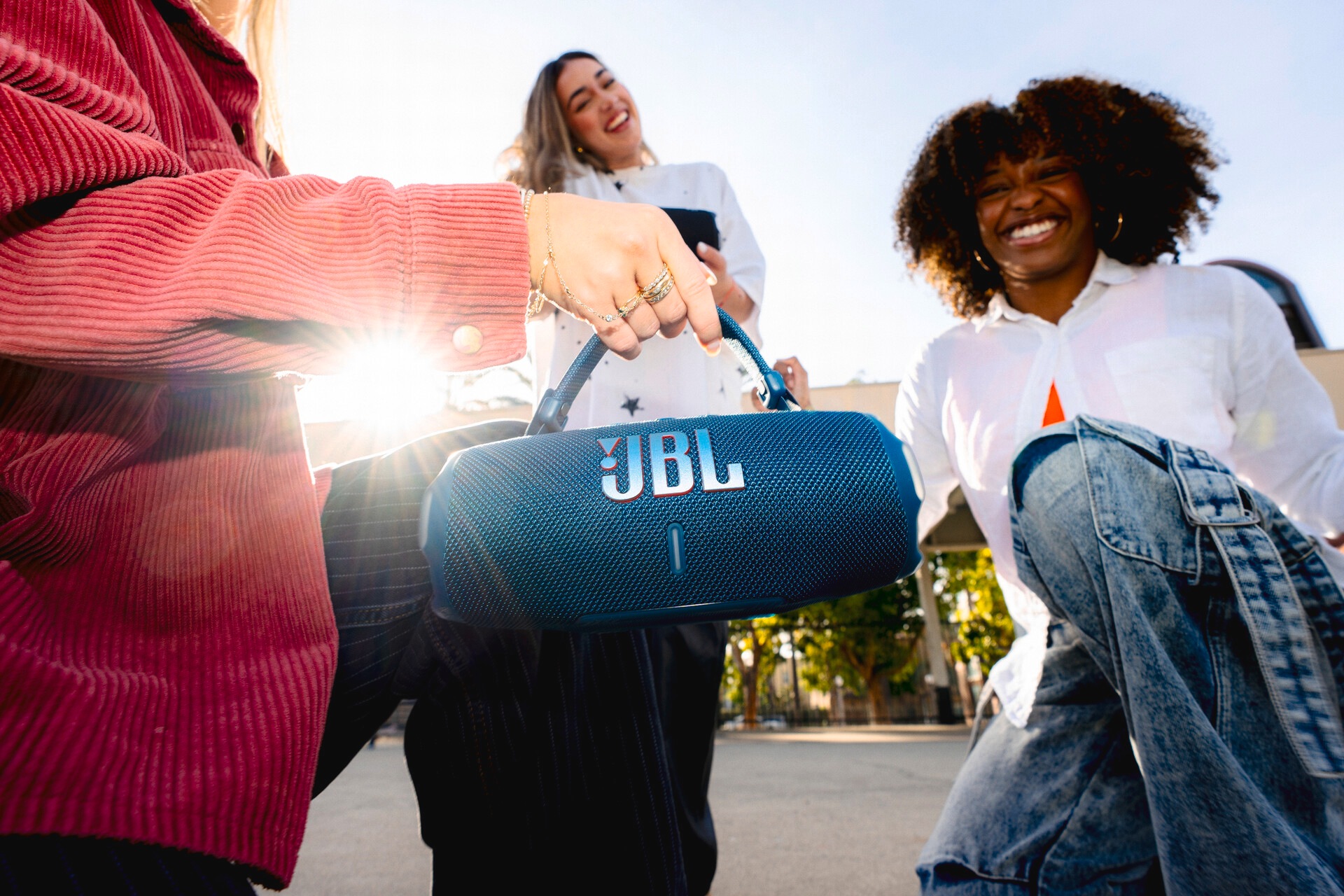 JBL Bluetooth-Lautsprecher »CHARGE 6«, wasserdicht und stoßfest