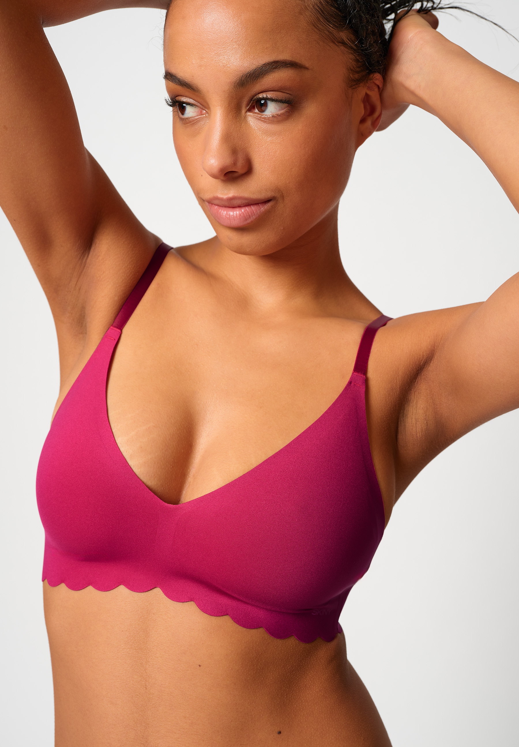 SKINY Damen Soft-BH "Micro Essentials", Gr. 44sangria, Obermaterial: 72% Polyamid, 28% Elasthan, unifarben, BHs, herausnehmbare Pads, V-Ausschnitt,