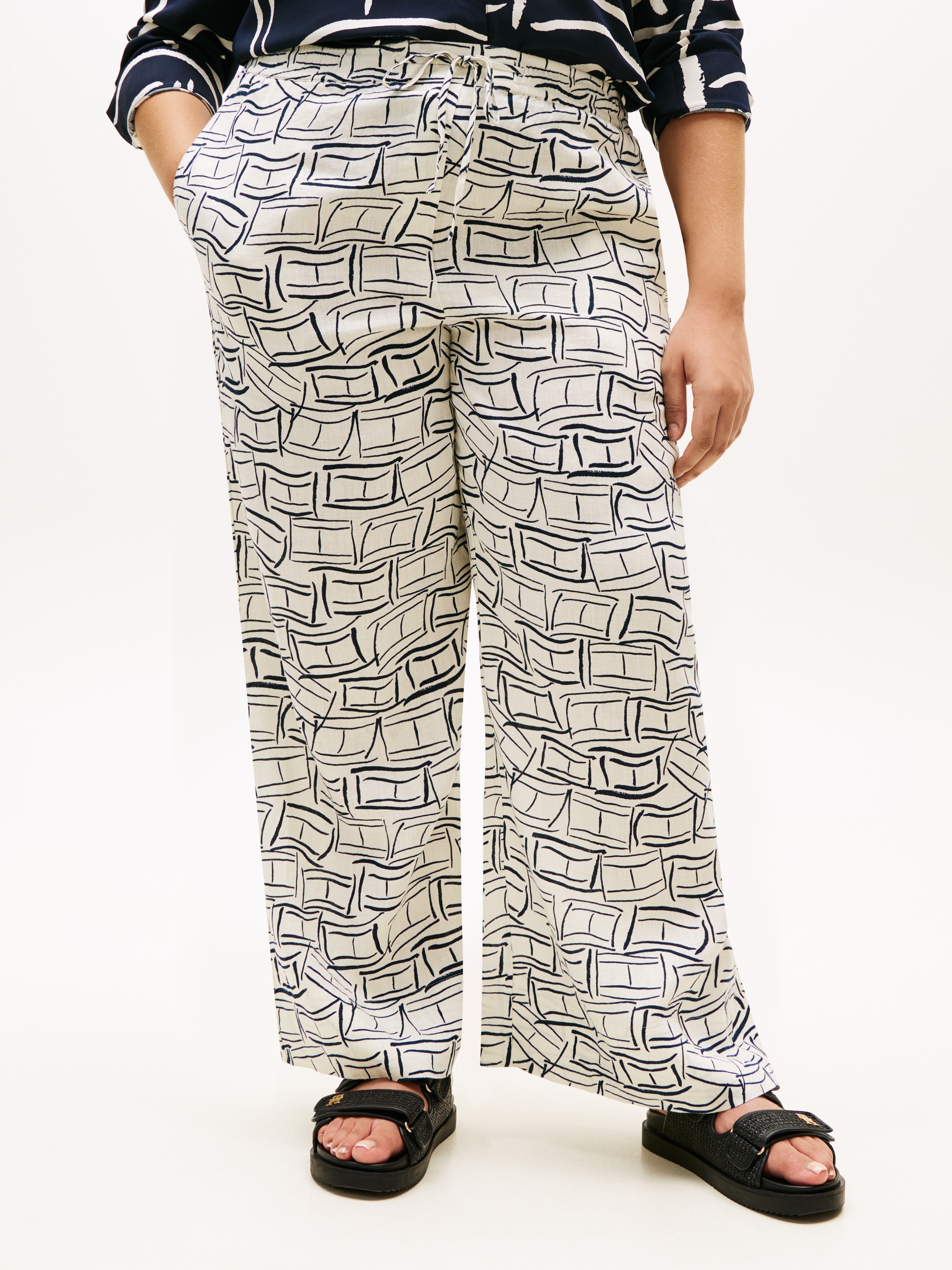 Tommy Hilfiger Curve Stoffhose "CRV ESS LINEN PULL ON PANTS" in großen Größ günstig online kaufen