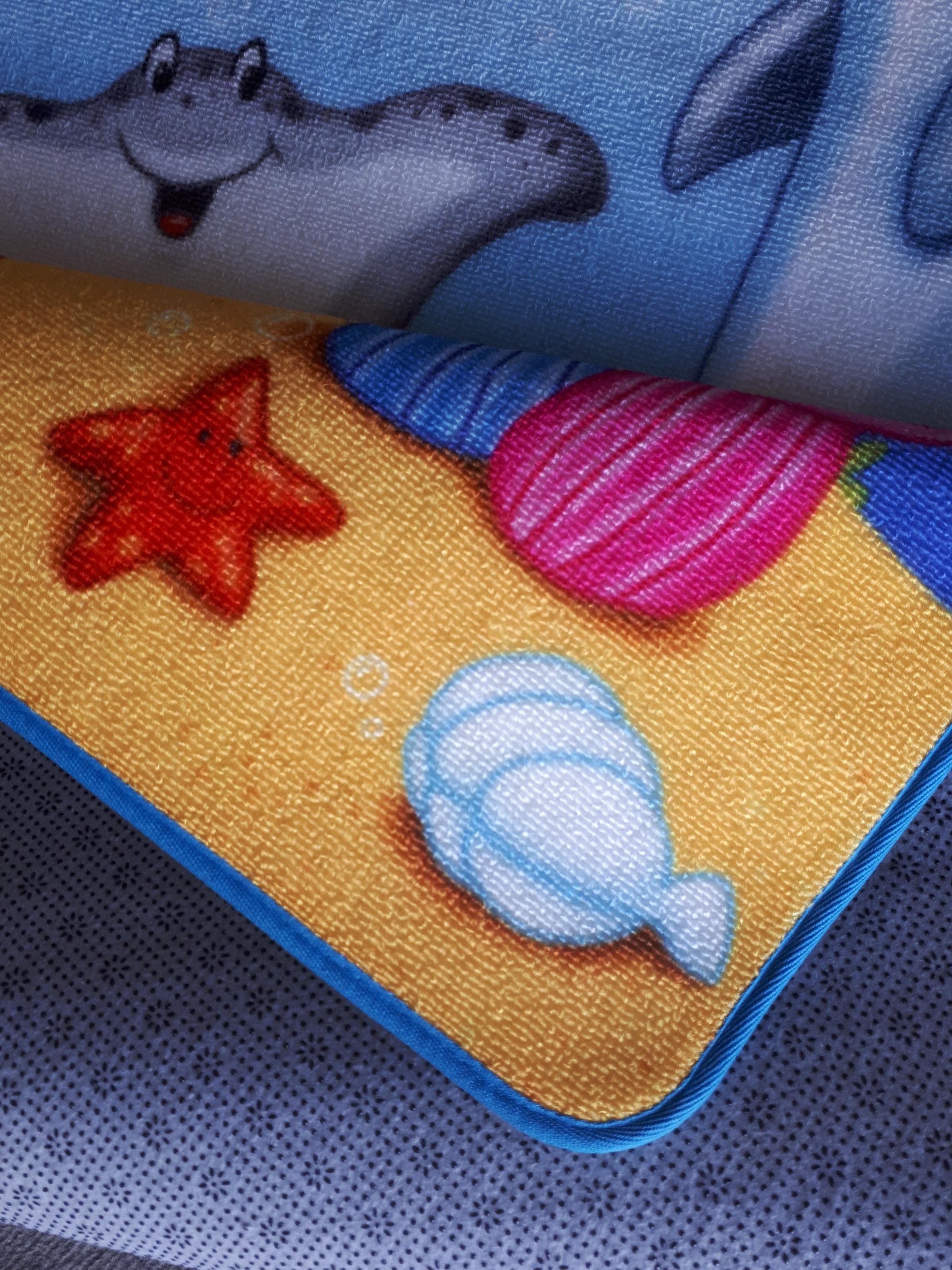 Böing Carpet Kinderteppich »Lovely Kids«, rechteckig, 2 mm Höhe, Motiv Tiere im Meer, Kinderzimmer