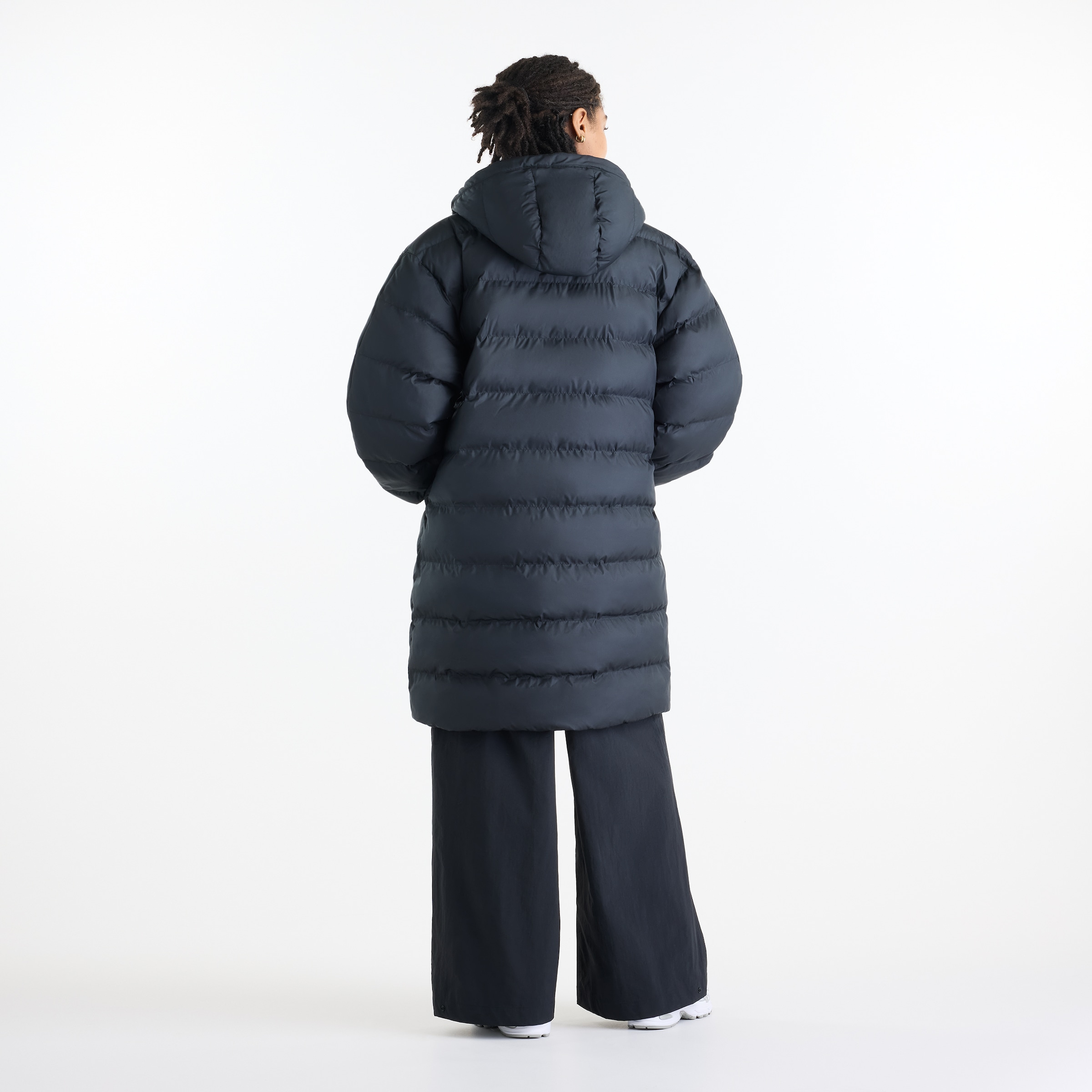 New Balance Steppjacke »BOSTON LONG  PUFFER JACKET« sportliche Steppjacke, aus Polyester, mit verlängerte Silhouette