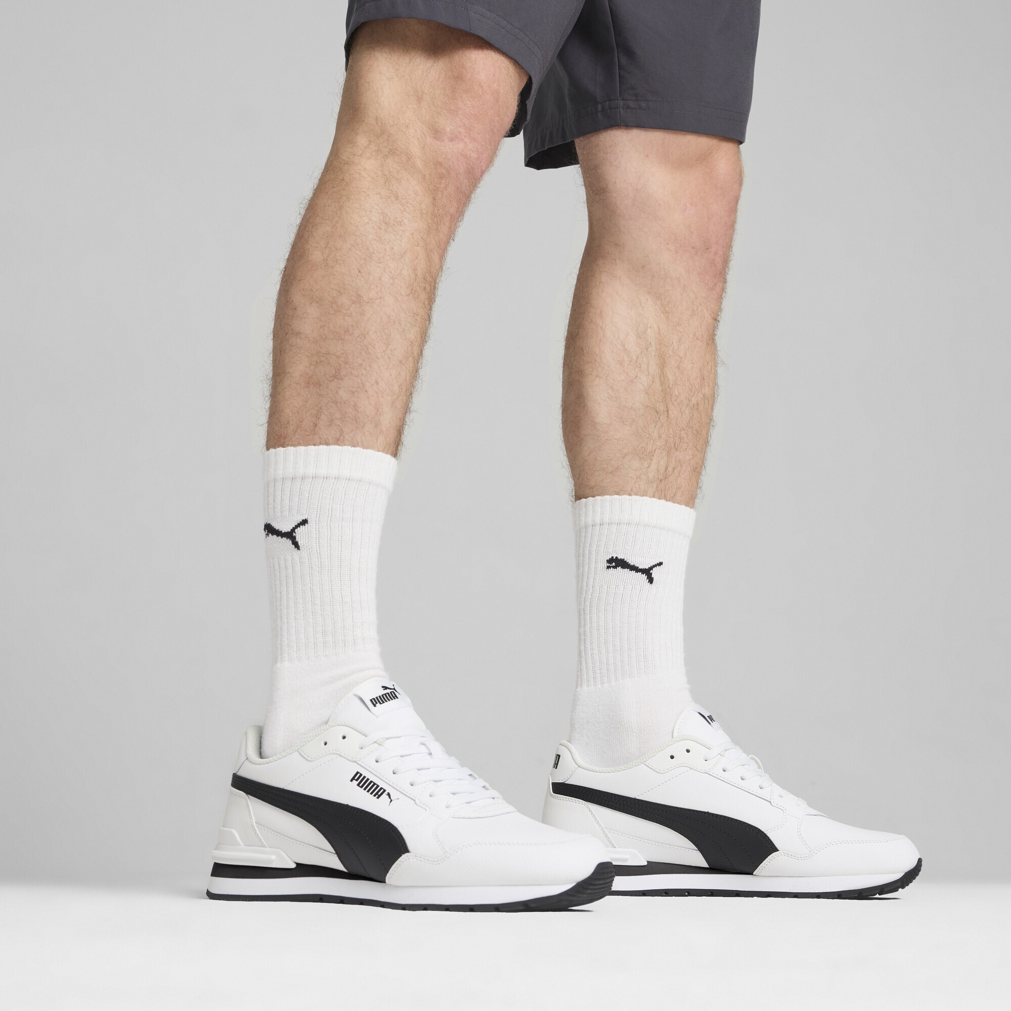 PUMA Sneaker »ST Runner v4 Leather Sneakers Erwachsene«