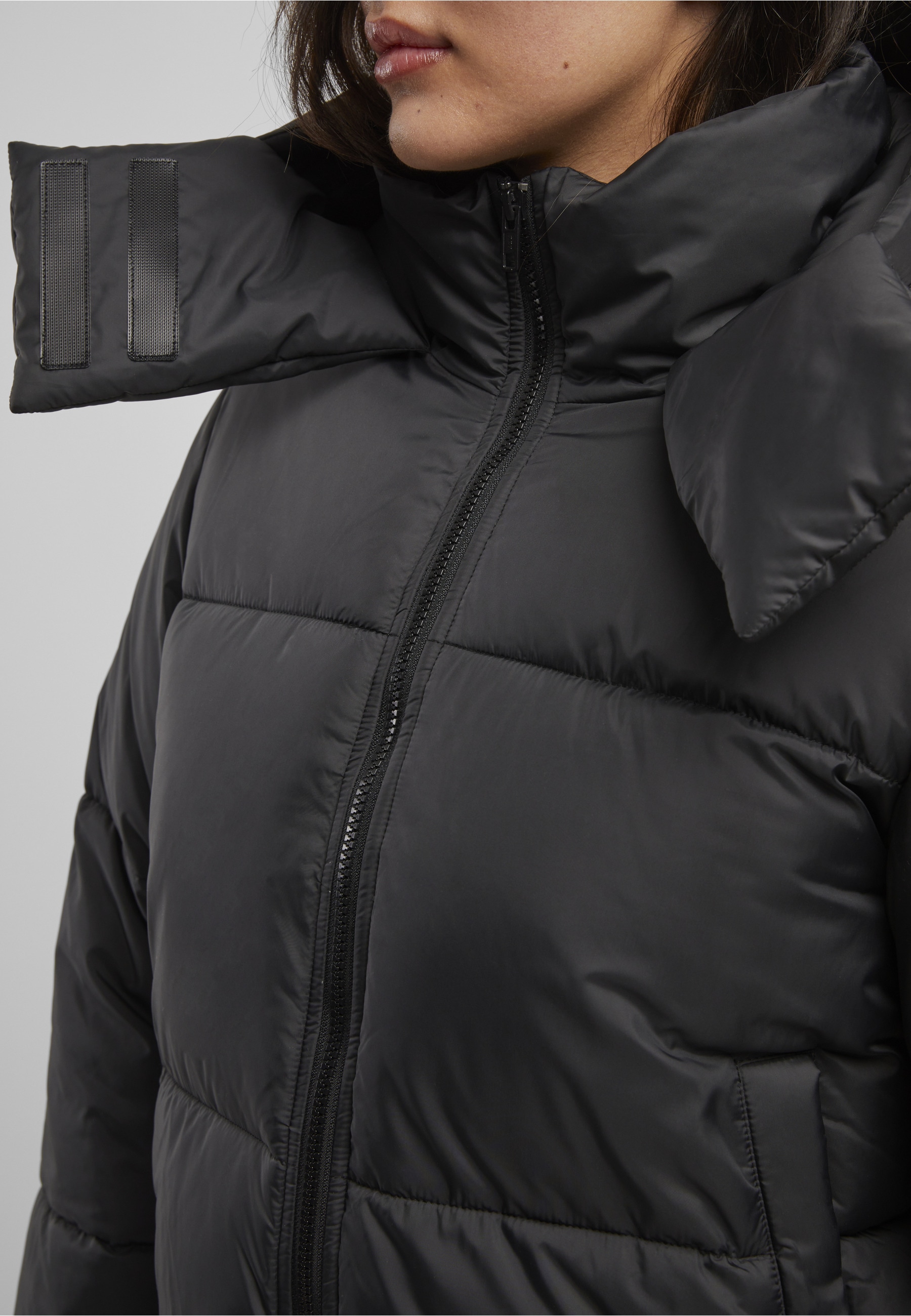 URBAN CLASSICS Winterjacke »Urban Classics Ladies Hooded Collar Puffer Jacket« 1 Stk. tlg. mit Kapuze