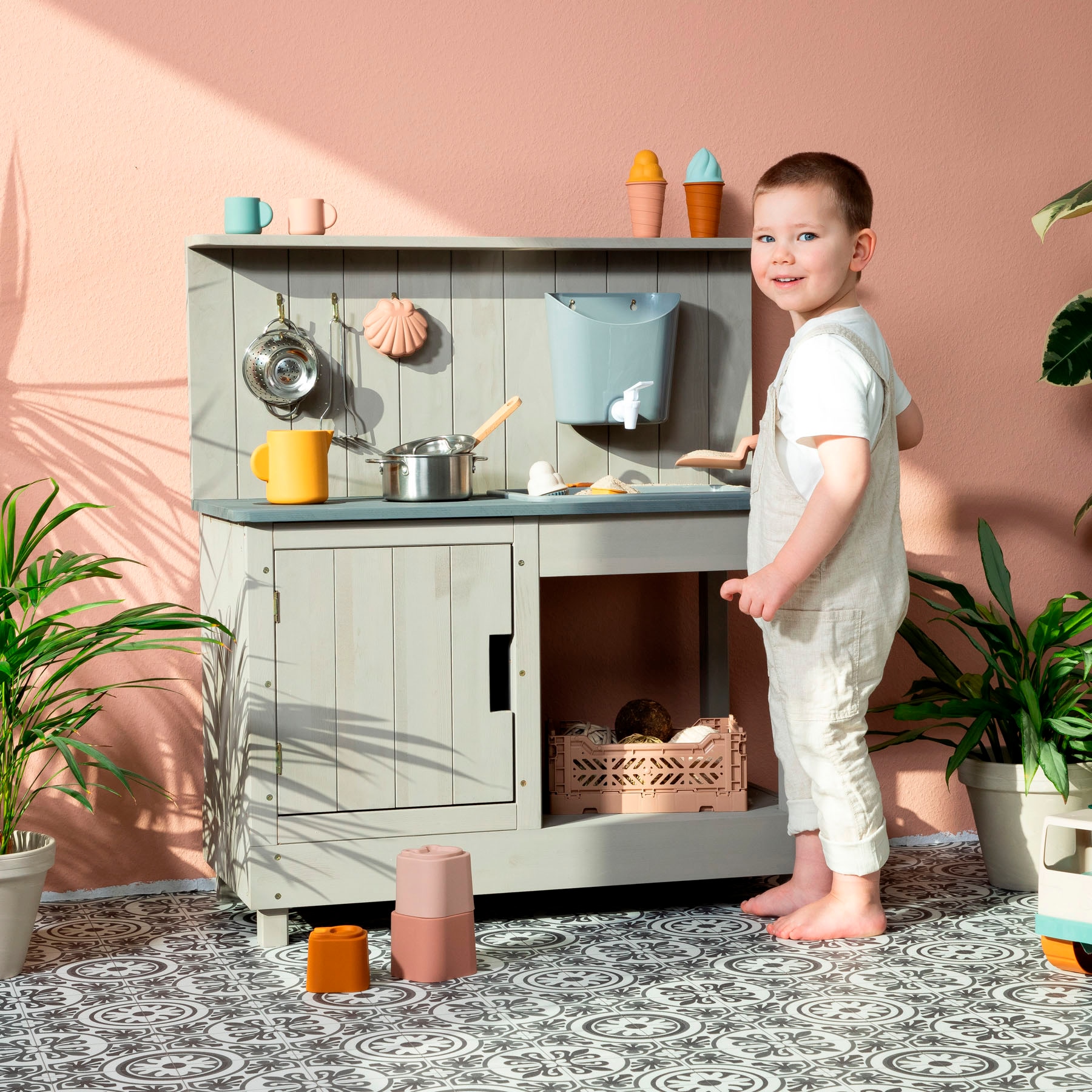 MUDDY BUDDY® Outdoor-Spielküche »Mud Expert, warmgrau«, FSC® - schützt Wald - weltweit