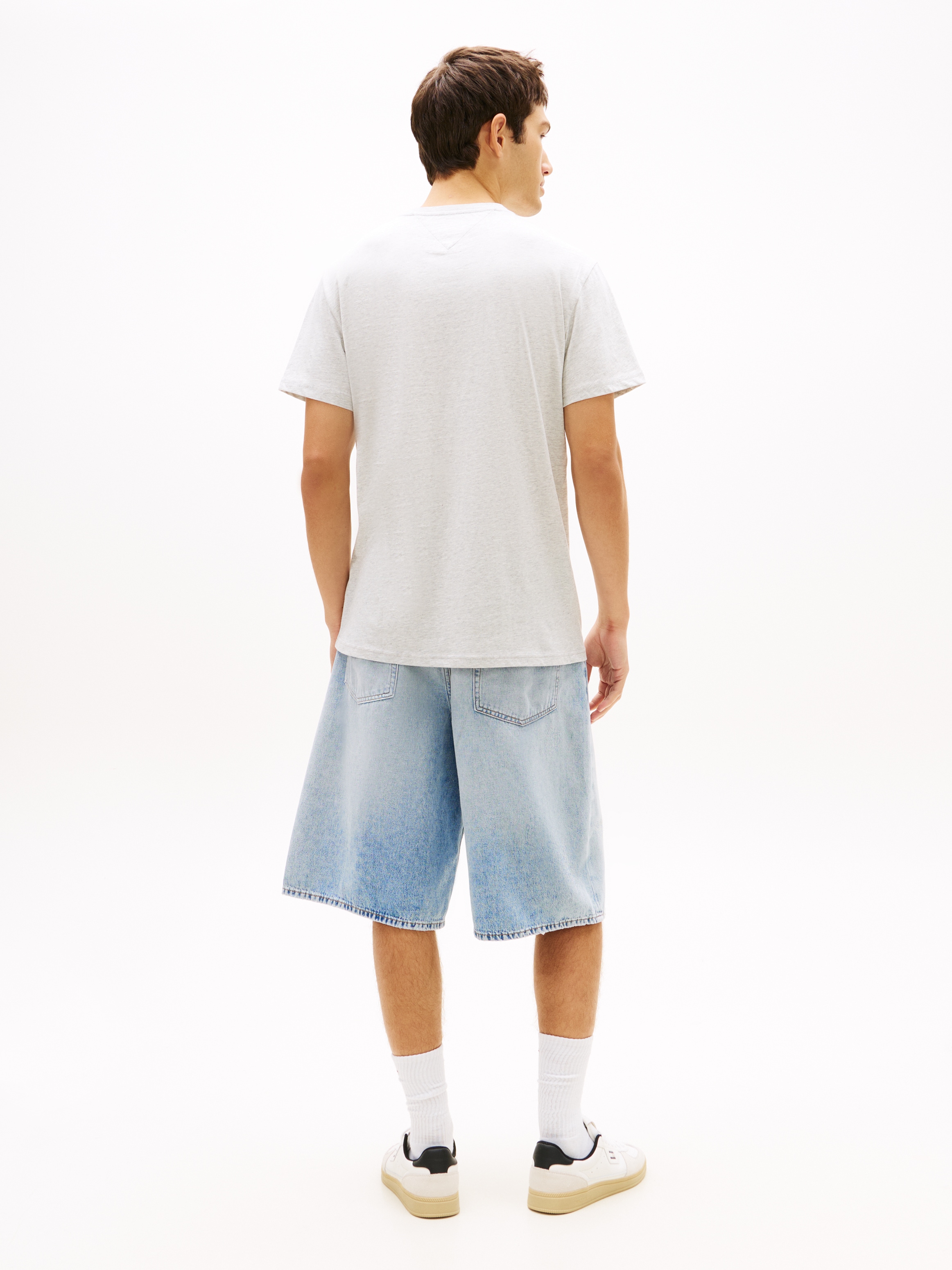 Tommy Jeans T-Shirt »TJM SLIM FIT ESSENTIAL FLAG« mit Rundhalsausschnitt