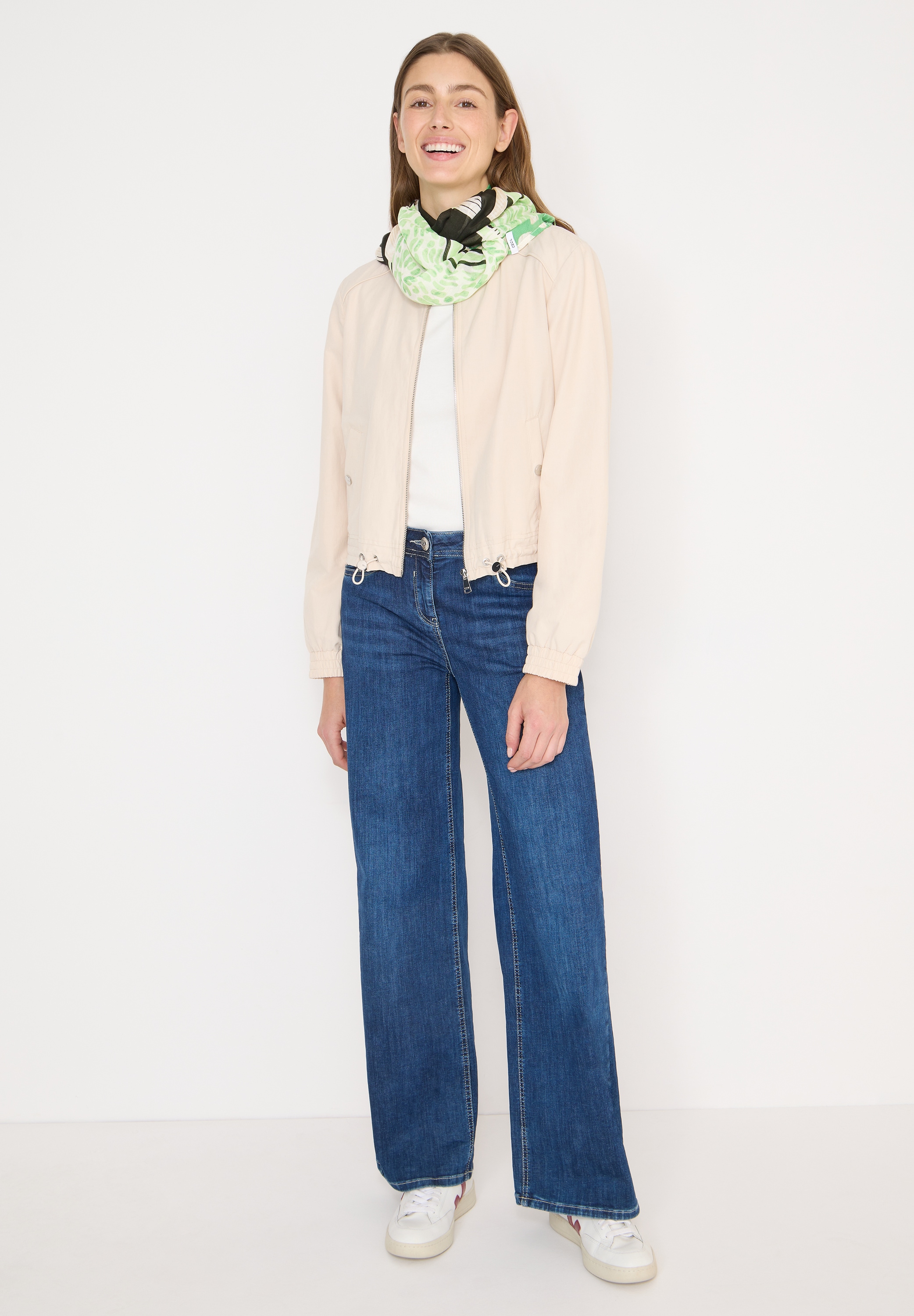 Cecil Loop mit grafischem Muster