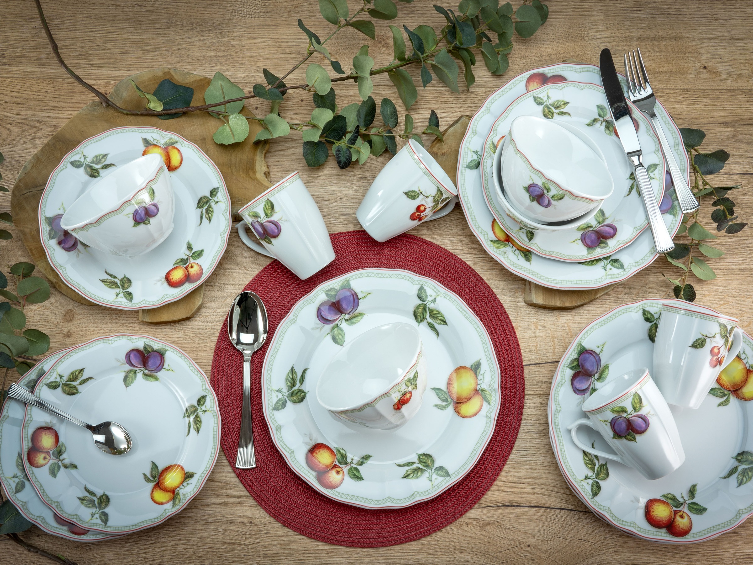 CreaTable Kombiservice »Geschirr-Set Flora Orchard«, 16 nostalgischer tlg., und im Tafelservice 16 Kaffeeservice 4 Service, | Manufakturstil, für Personen Teile, 4 (Set, Set, für Personen), BAUR