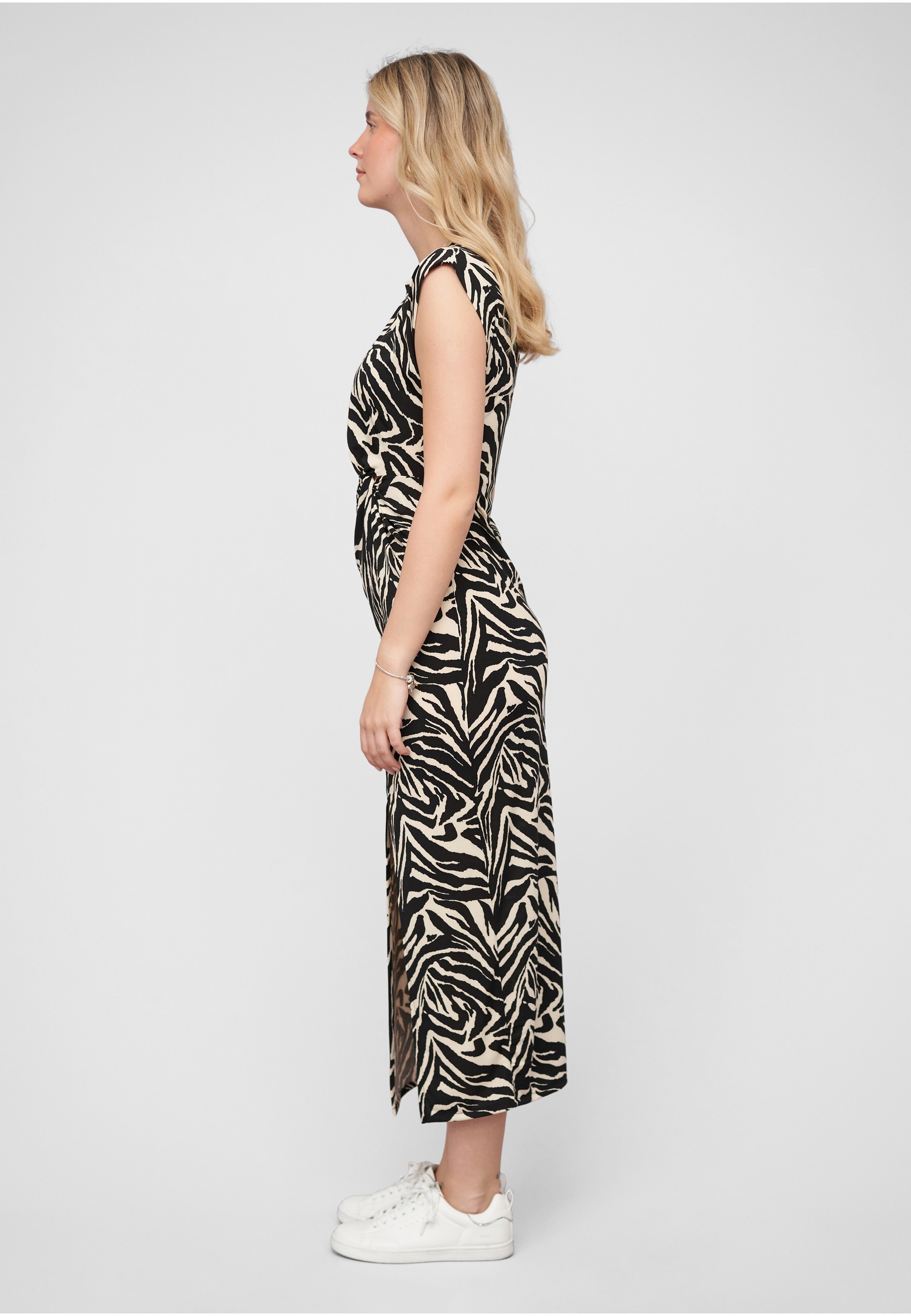 CLOUD 5IVE Shirtkleid »CLOUD 5IVE Dress with slit« 1 Stk. tlg.