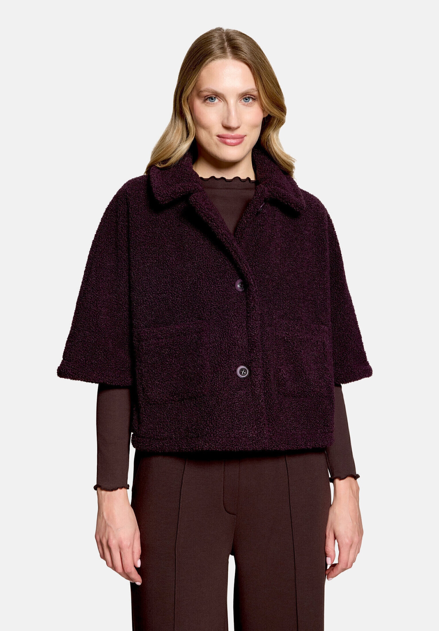 Cartoon Cape »Damen mit aufgesetzten Taschen«