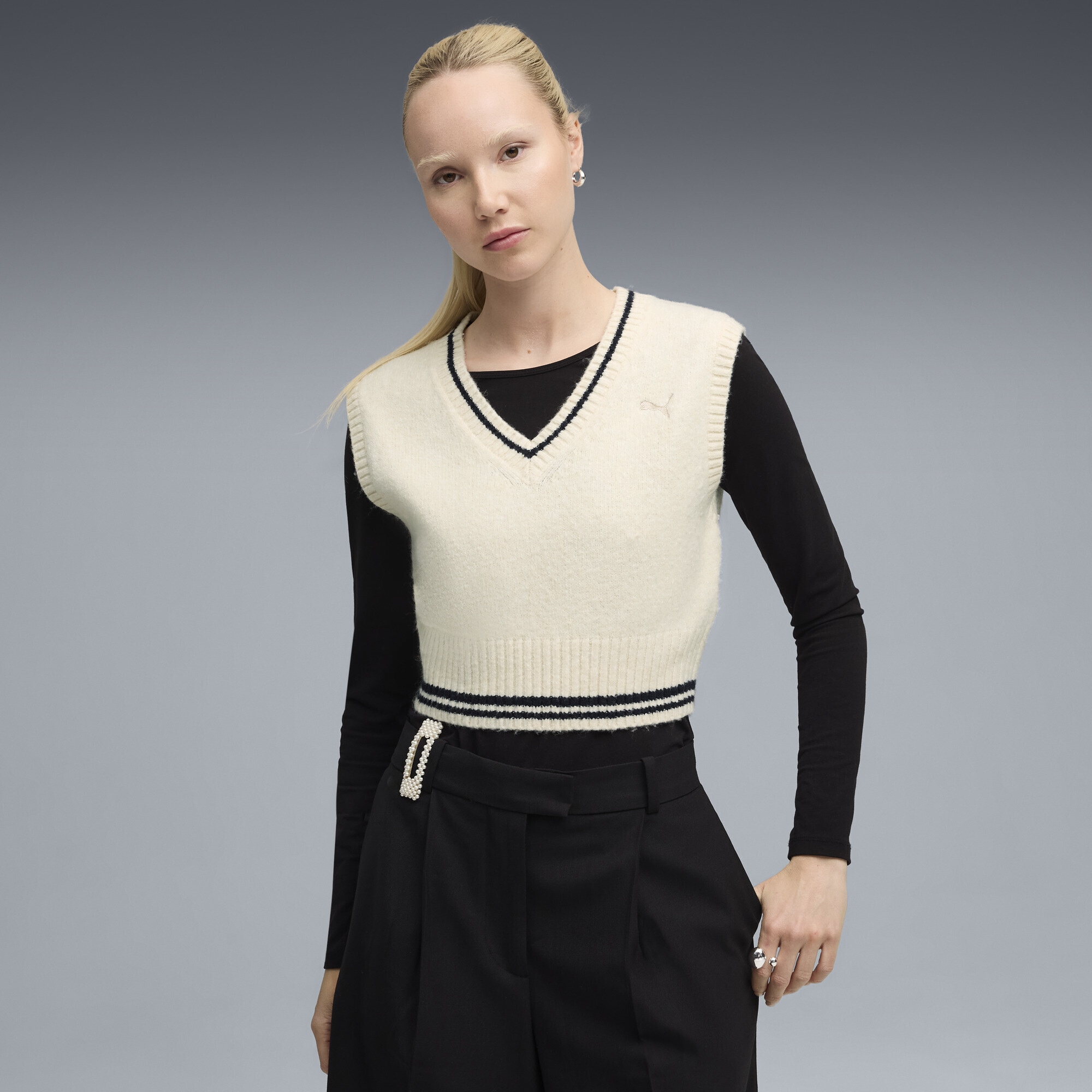 PUMA Strickjacke »Premium Essentials Pullunder Damen«