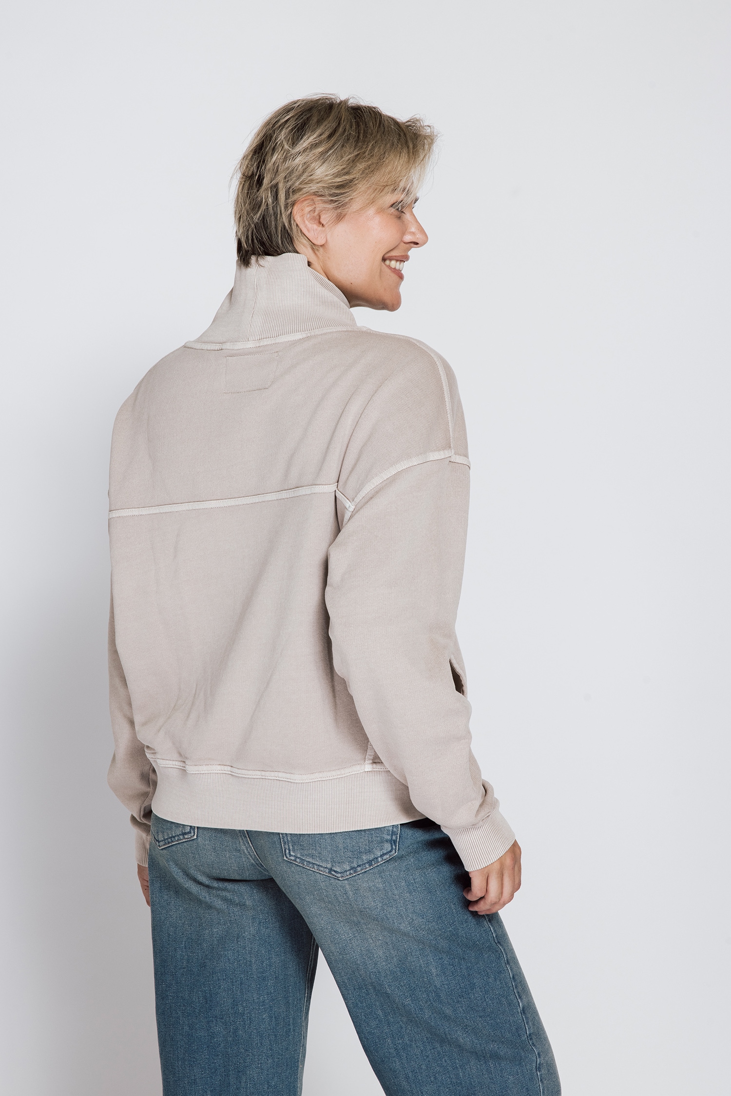 Zhrill Sweater »LIV«, mit hohem Stehkragen / Eingrifftaschen

