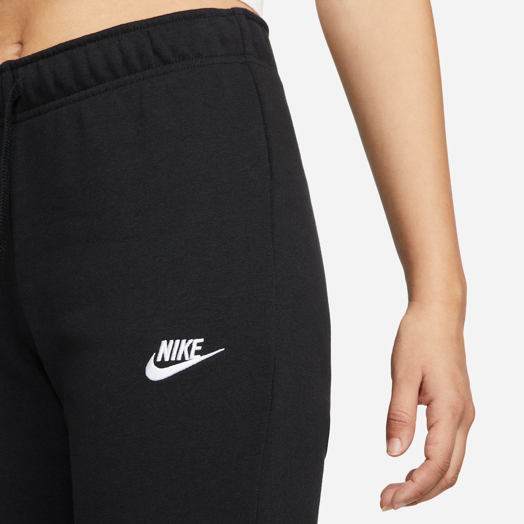 Nike Sportswear Jogginghose »Club Fleece Women's Mid-Rise Slim Joggers«