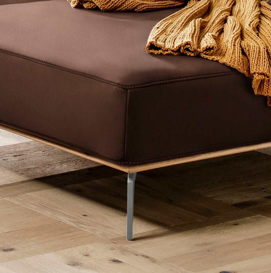 W.SCHILLIG Ecksofa »run, Designsofa mit tollem Sitzkomfort, bequem, L-Form«, mit elegantem Holzsockel, Füße in Silber matt, Breite 319 cm