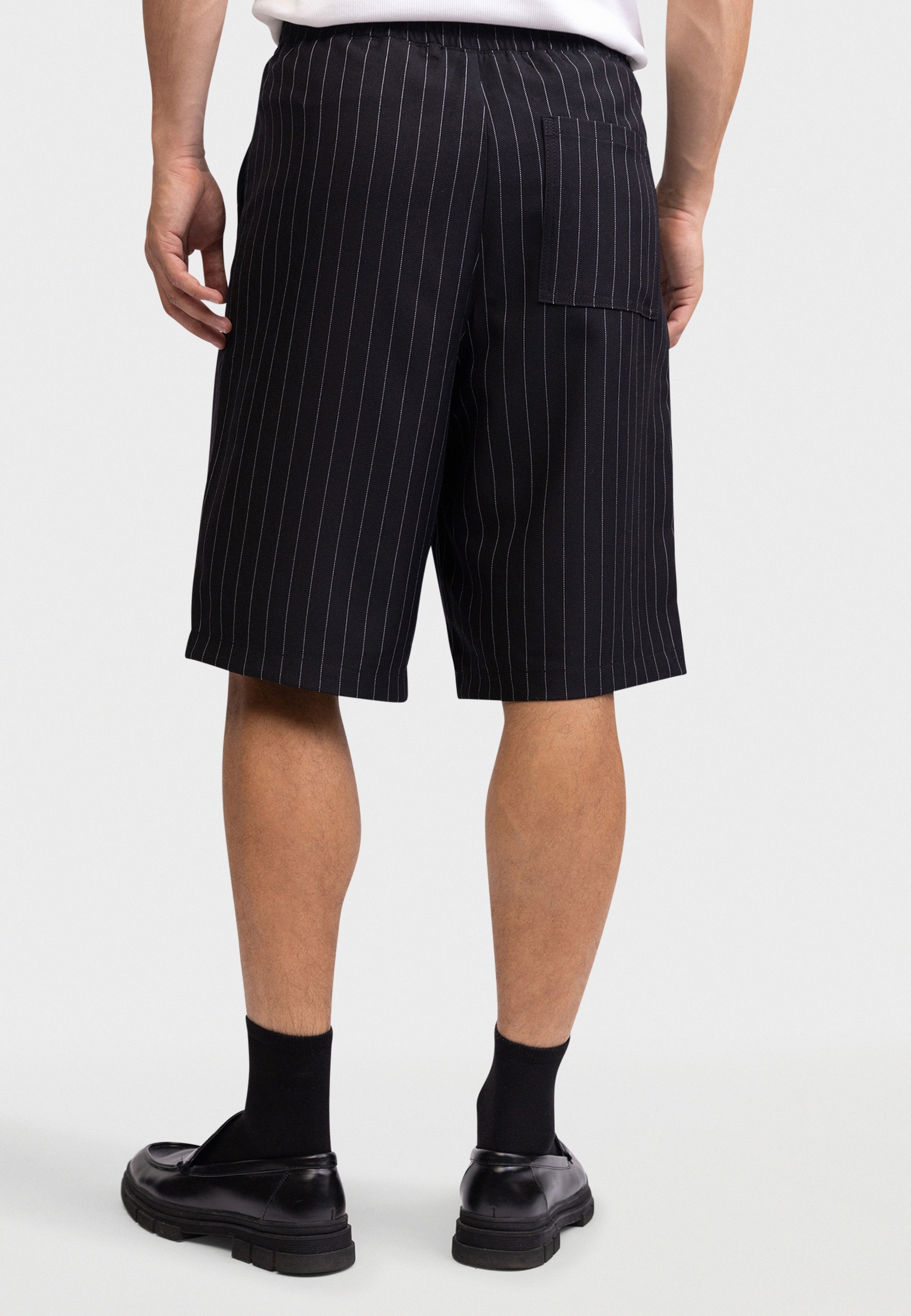 REDEFINED REBEL Shorts »Redefined Rebel Shorts RRCristiano Shorts BAGGY FIT«